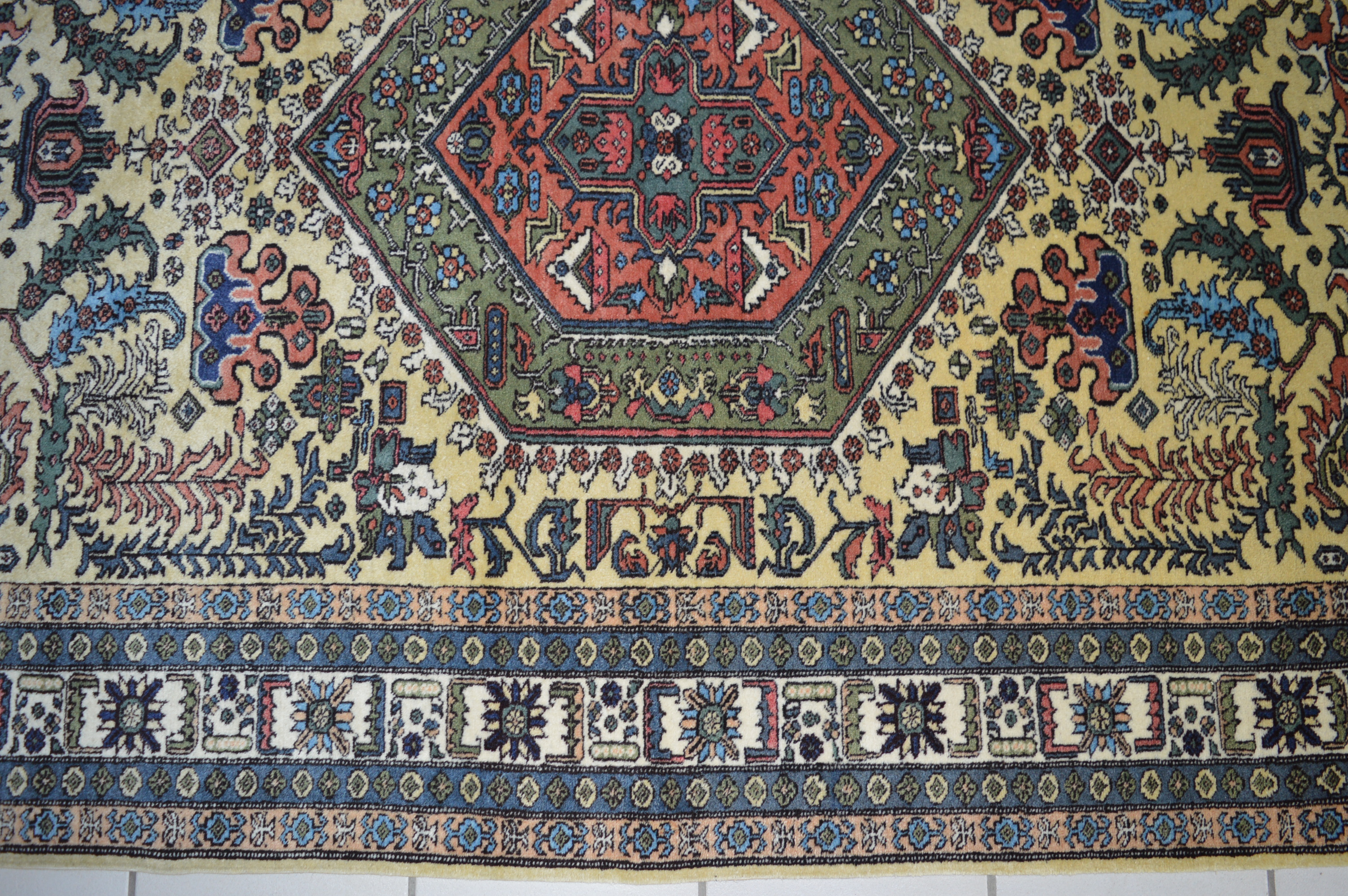 Ardebil  283 x 168 