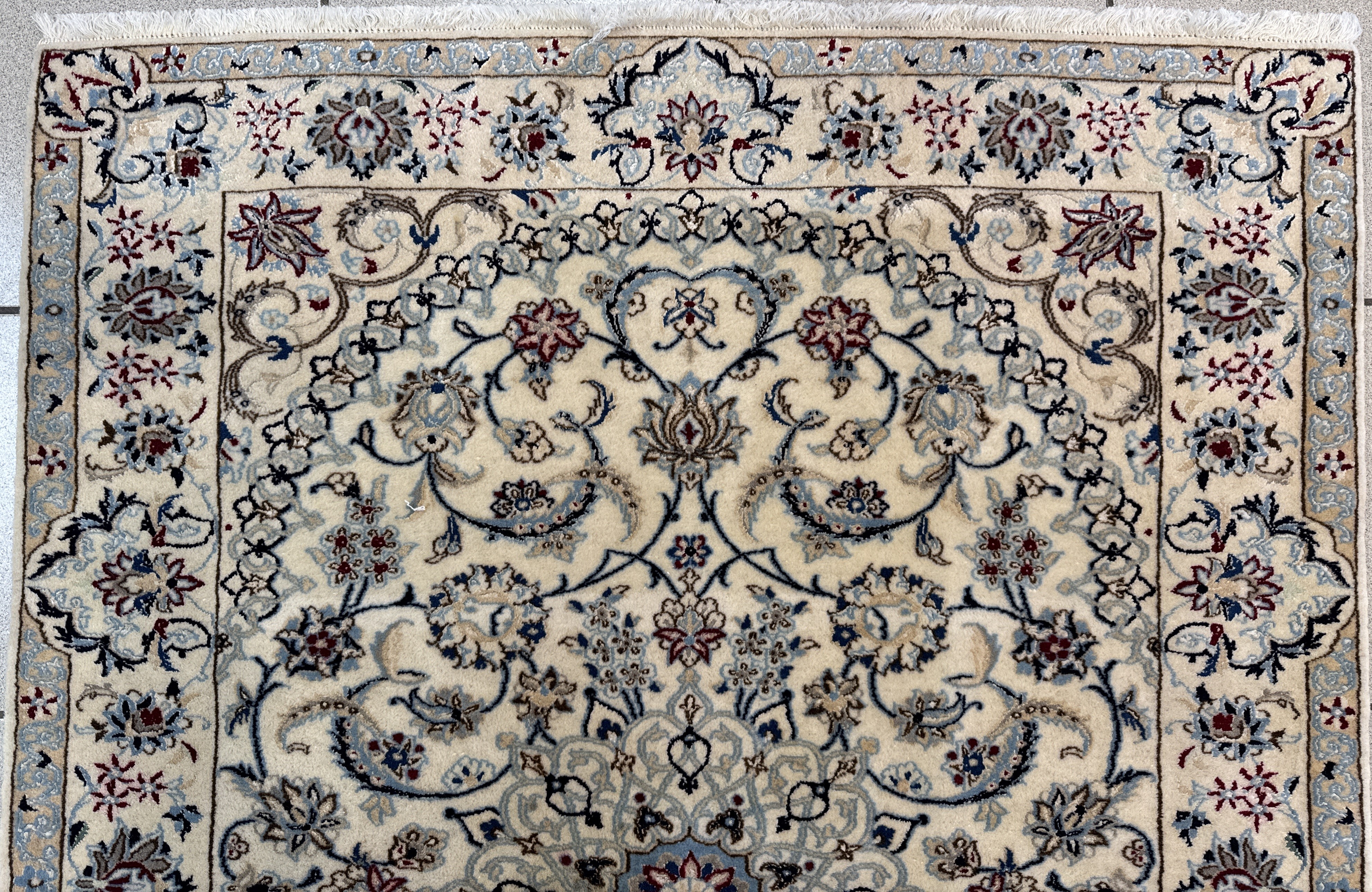 Nain *mit Seide 135 x 100cm