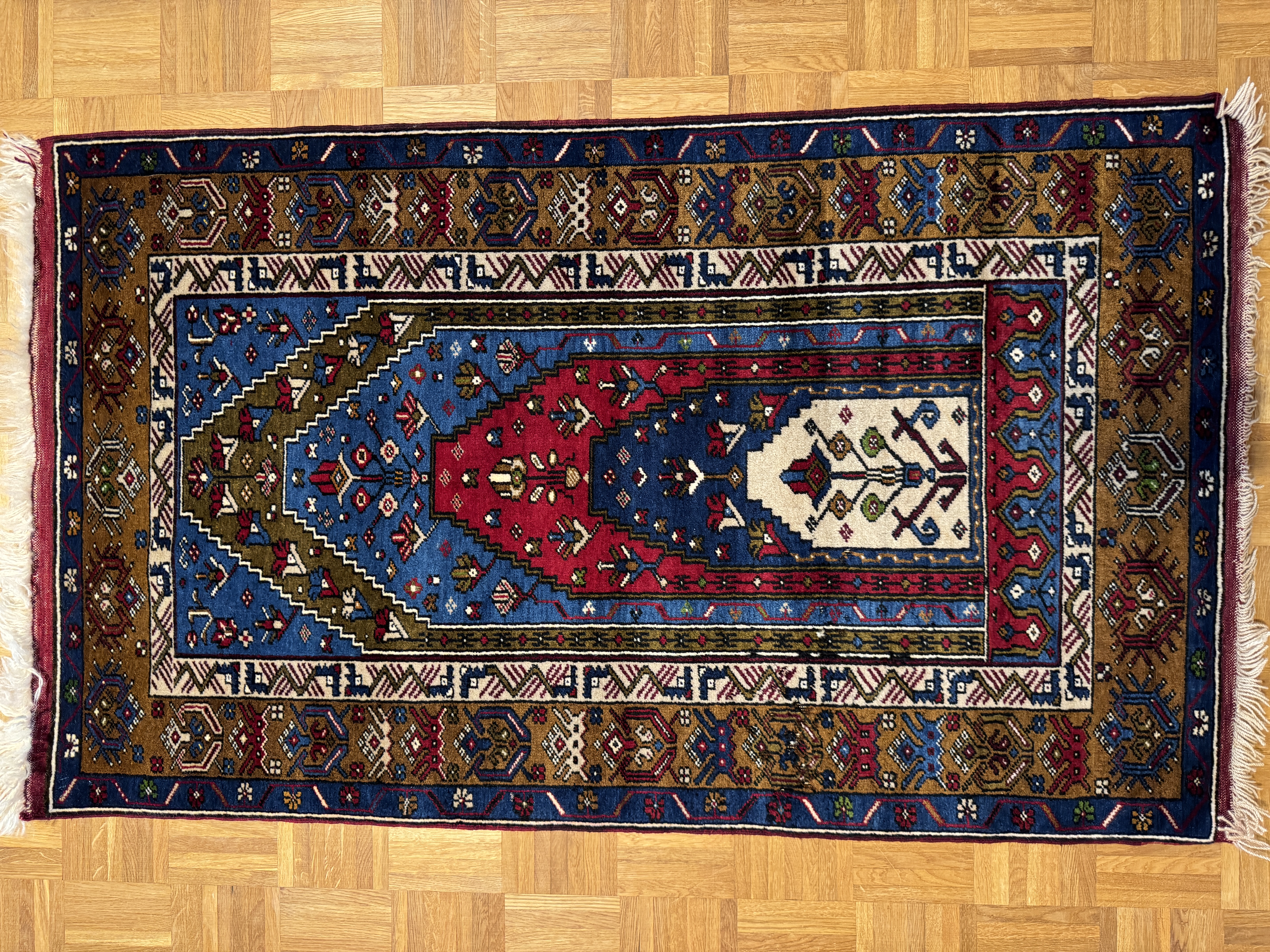 Melas 160 x 98