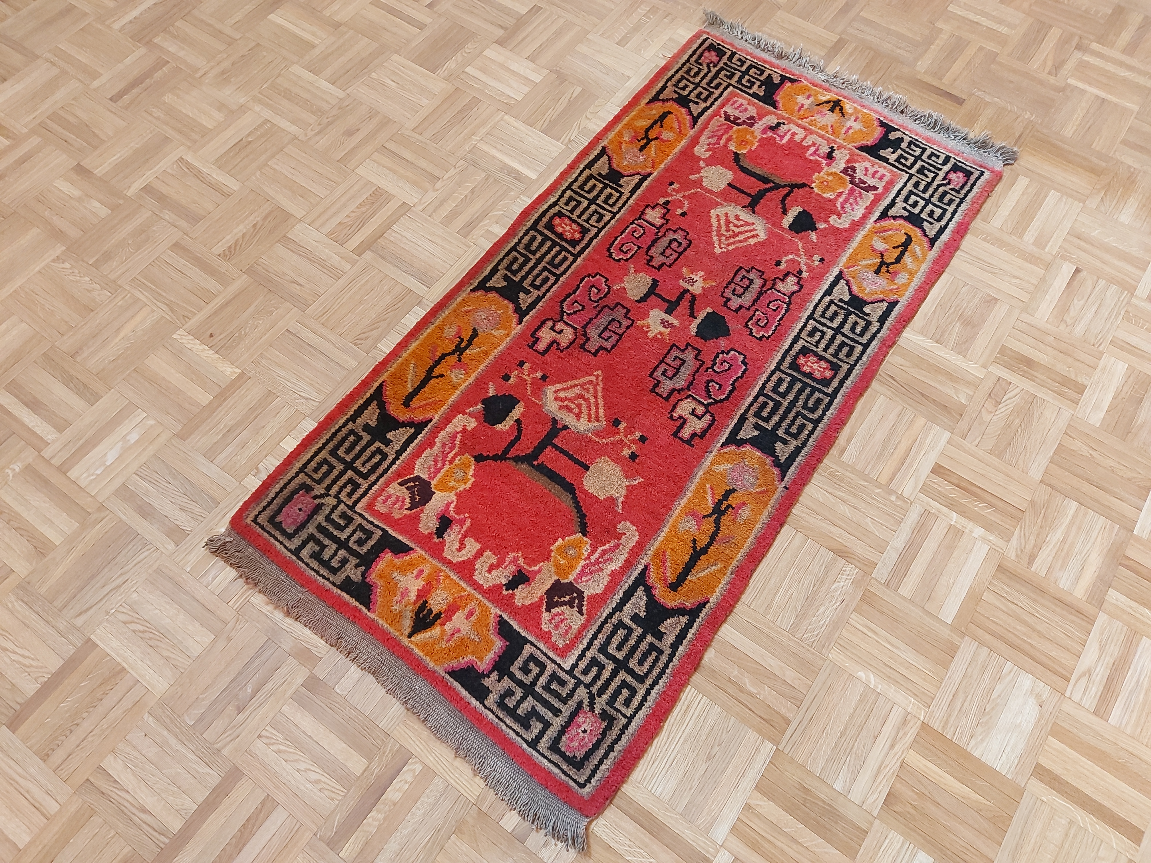 Tibet Khaden *antik* Ende 19. Jhd. 155x76cm Tibet Khaden *antik* Ende 19. Jhd. 155x76cm
