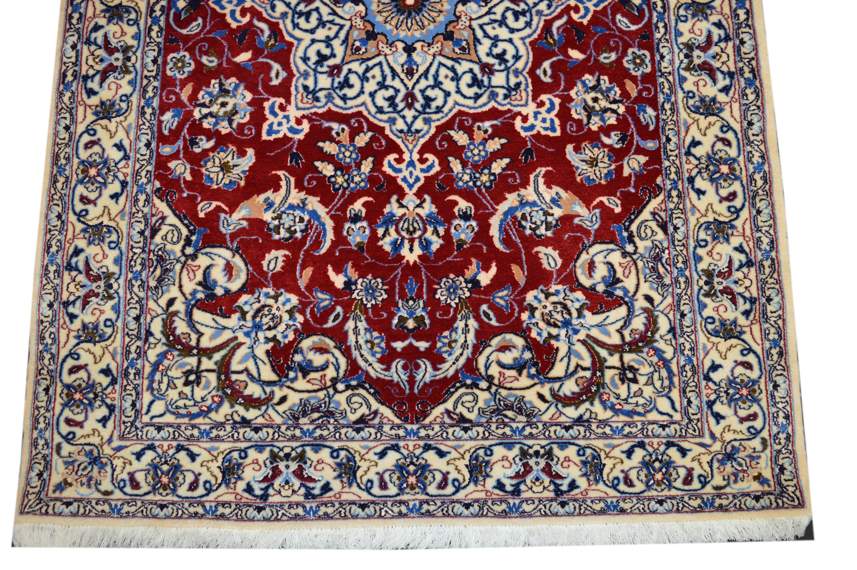 Nain *mit Seide* 136x94