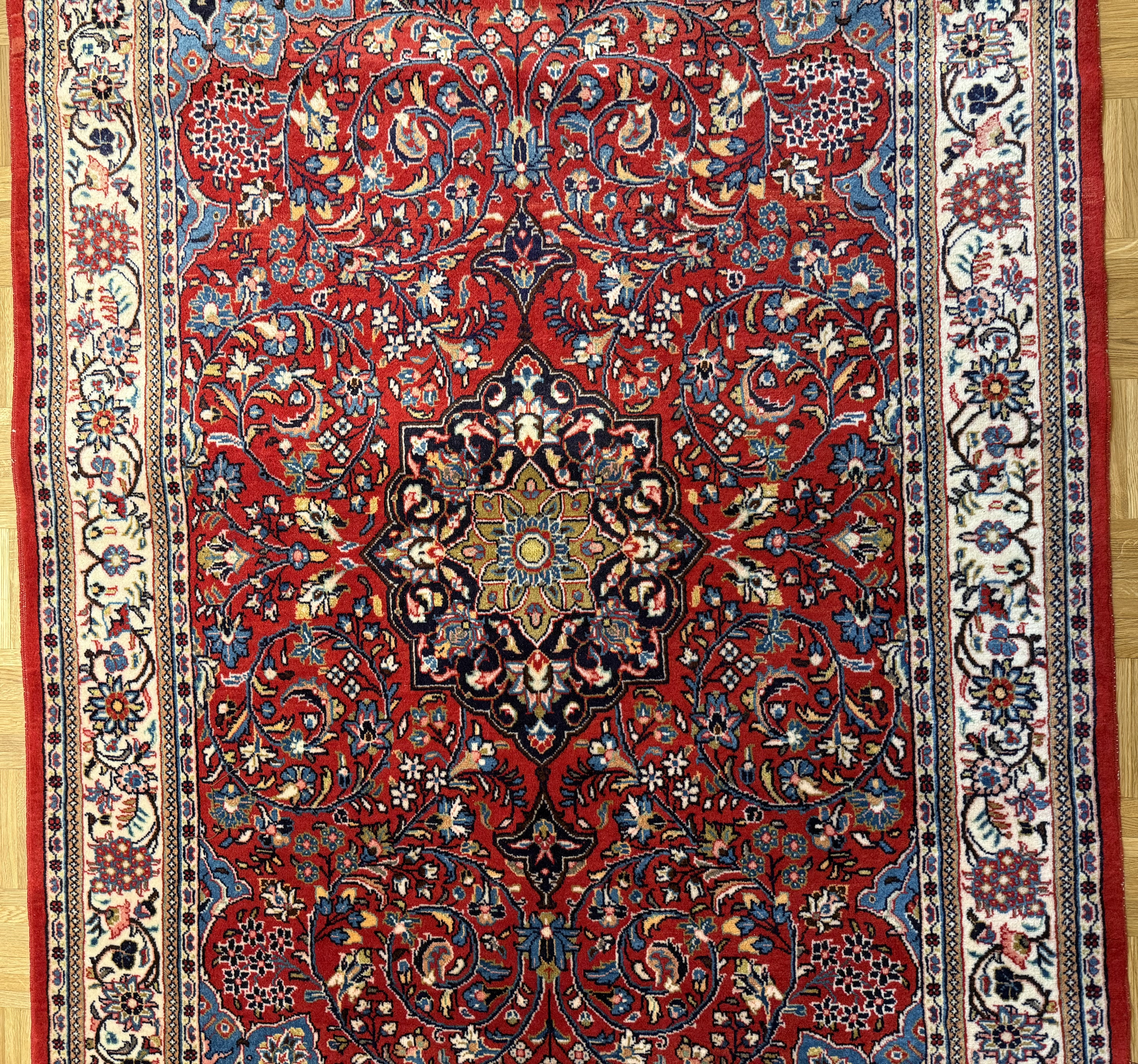 Saruk 220x136 Sarough 