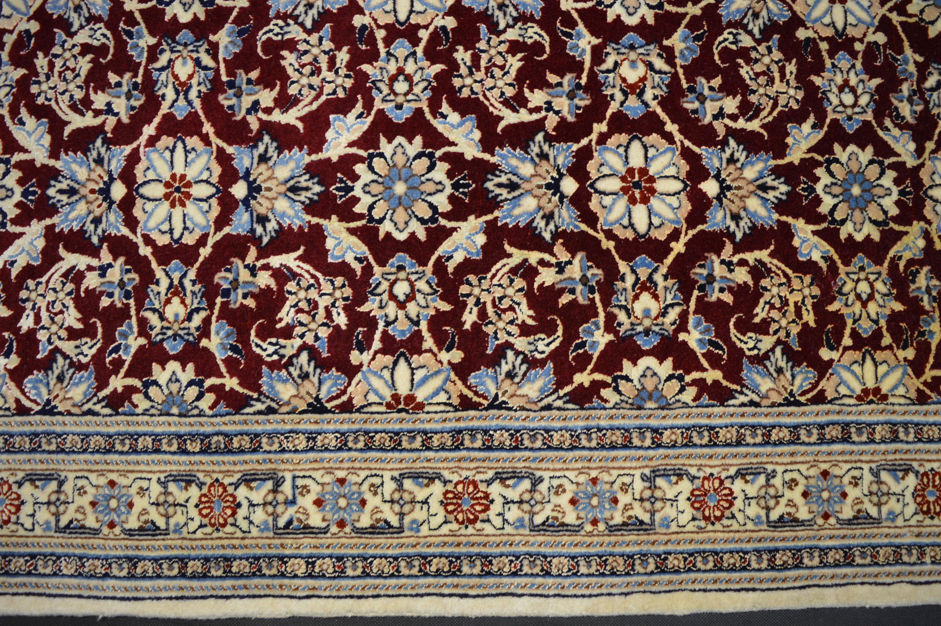 Nain habibian mit Seide *signiert 104 x 110