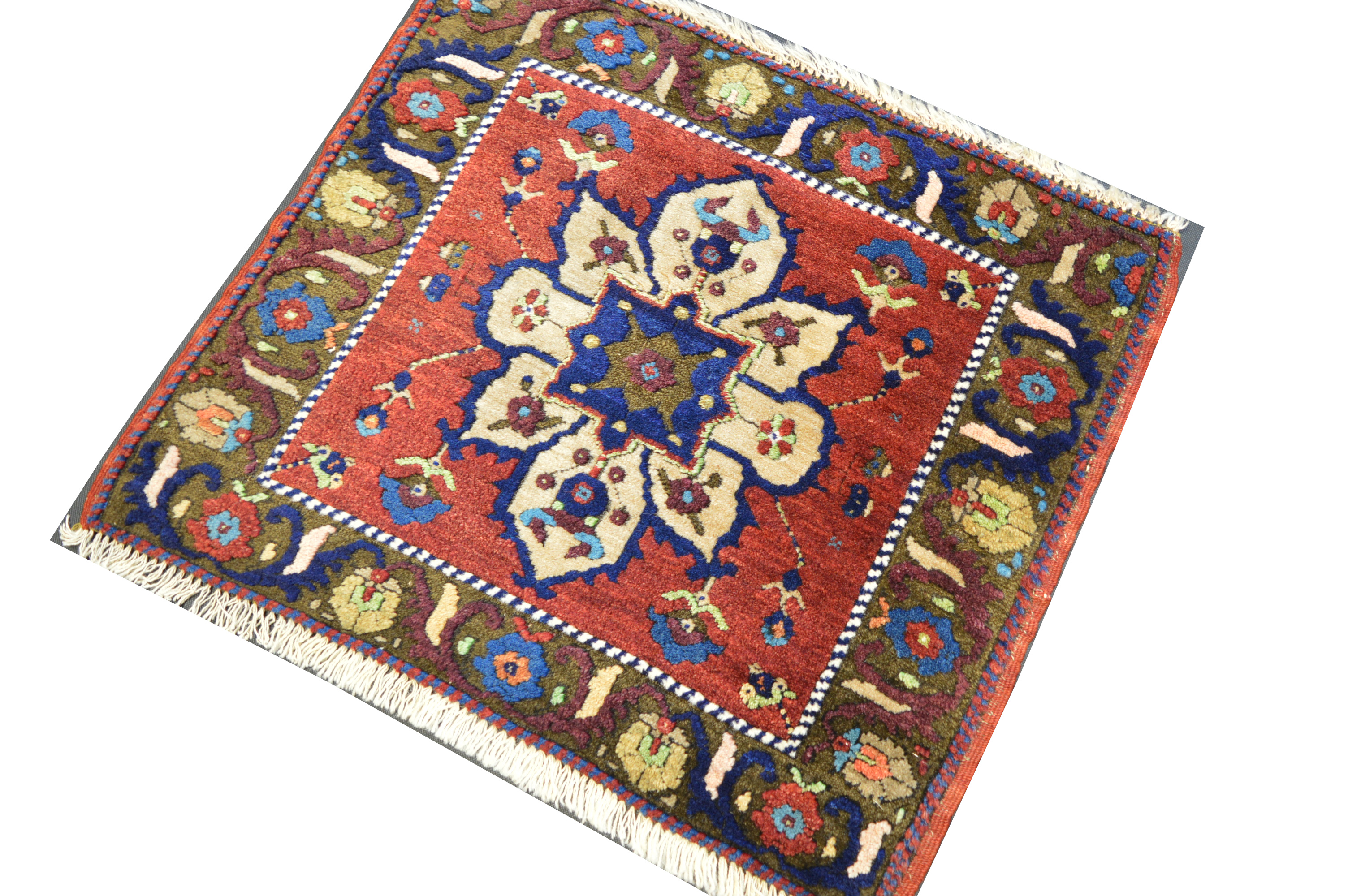 Melas *antik* 67 x 58