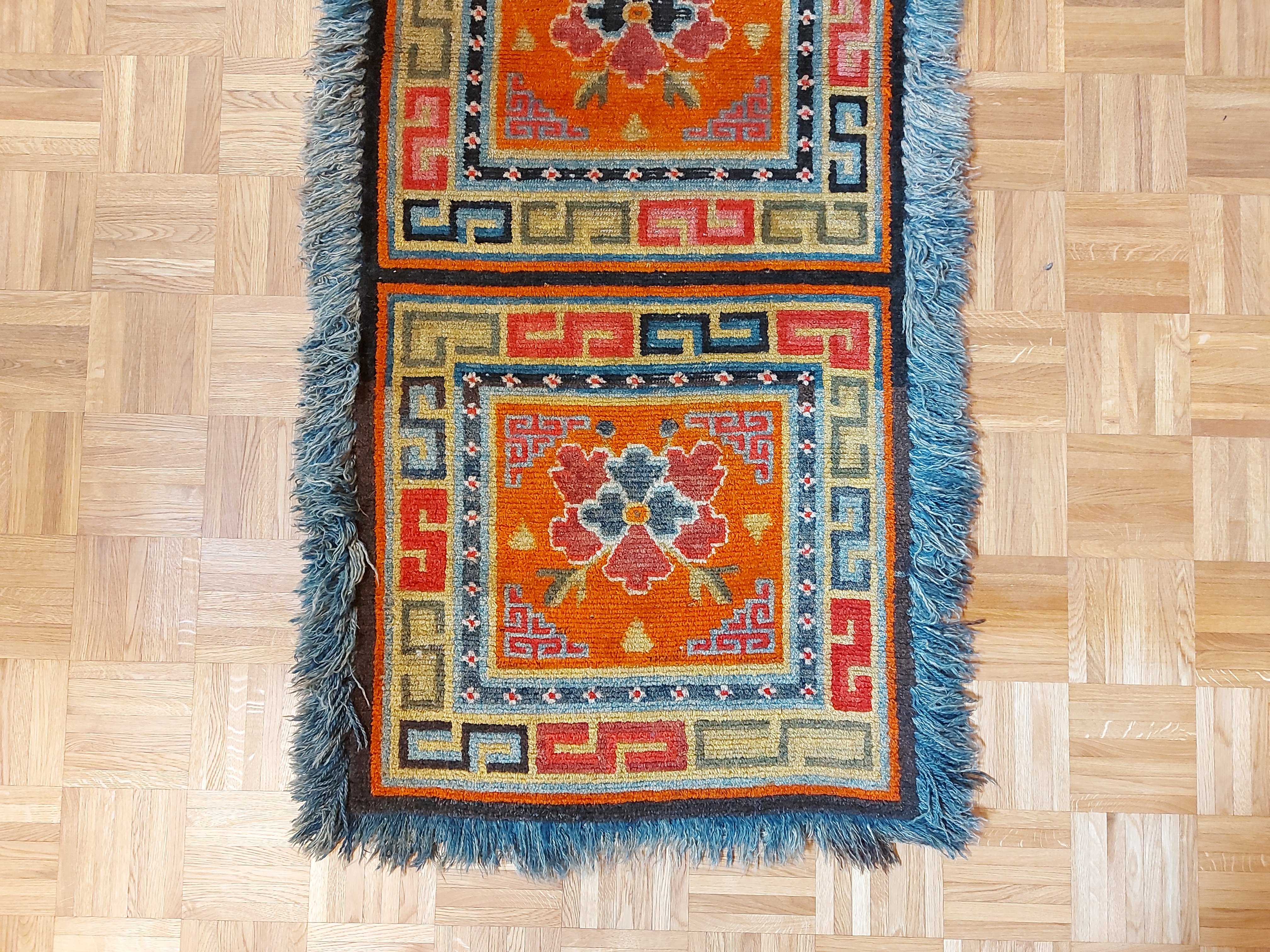Tibet Khaden *antik* Ende 19. Jhd. 143x83cm Tibet Khaden *antik* Ende 19. Jhd. 143x83cm