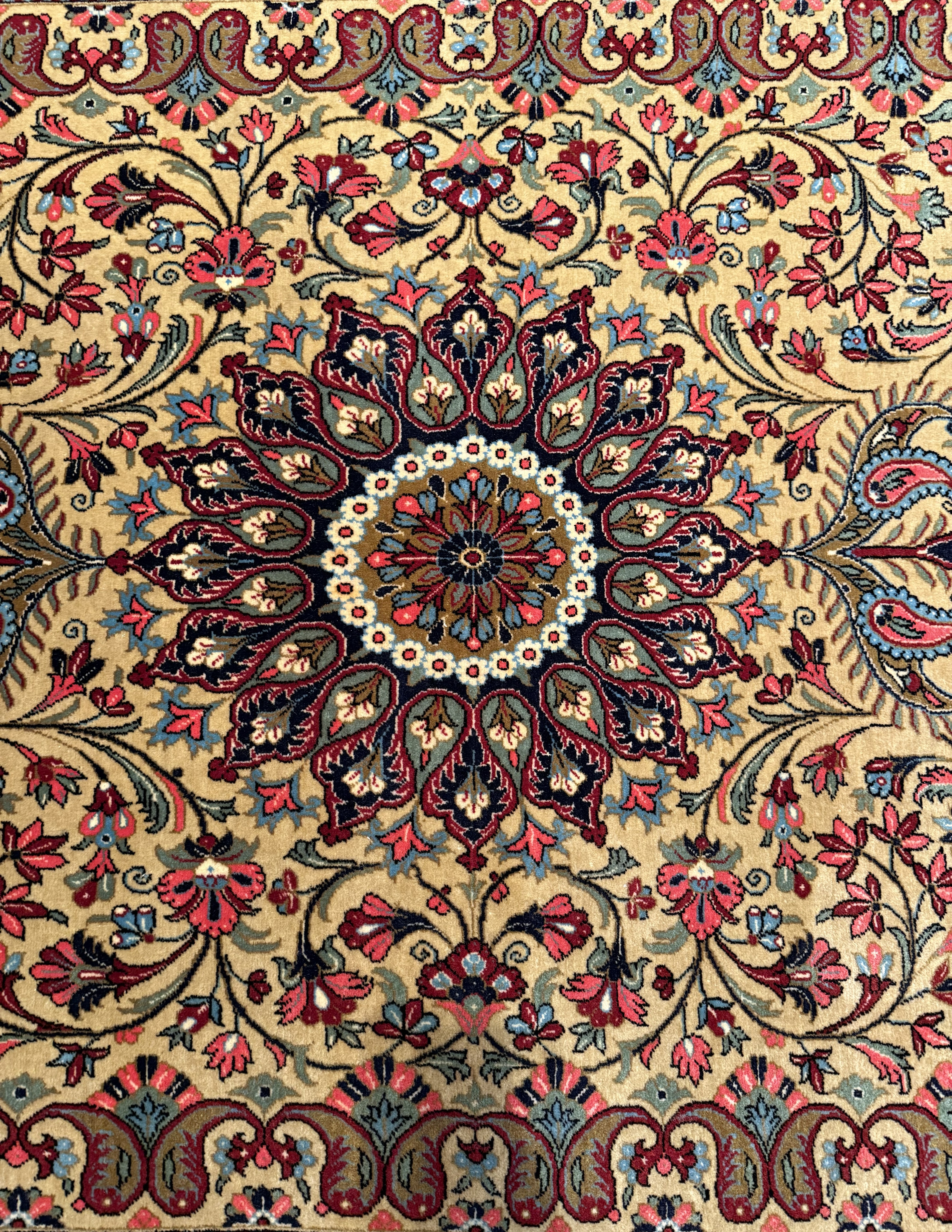 Ghom *neu* 226 x 149