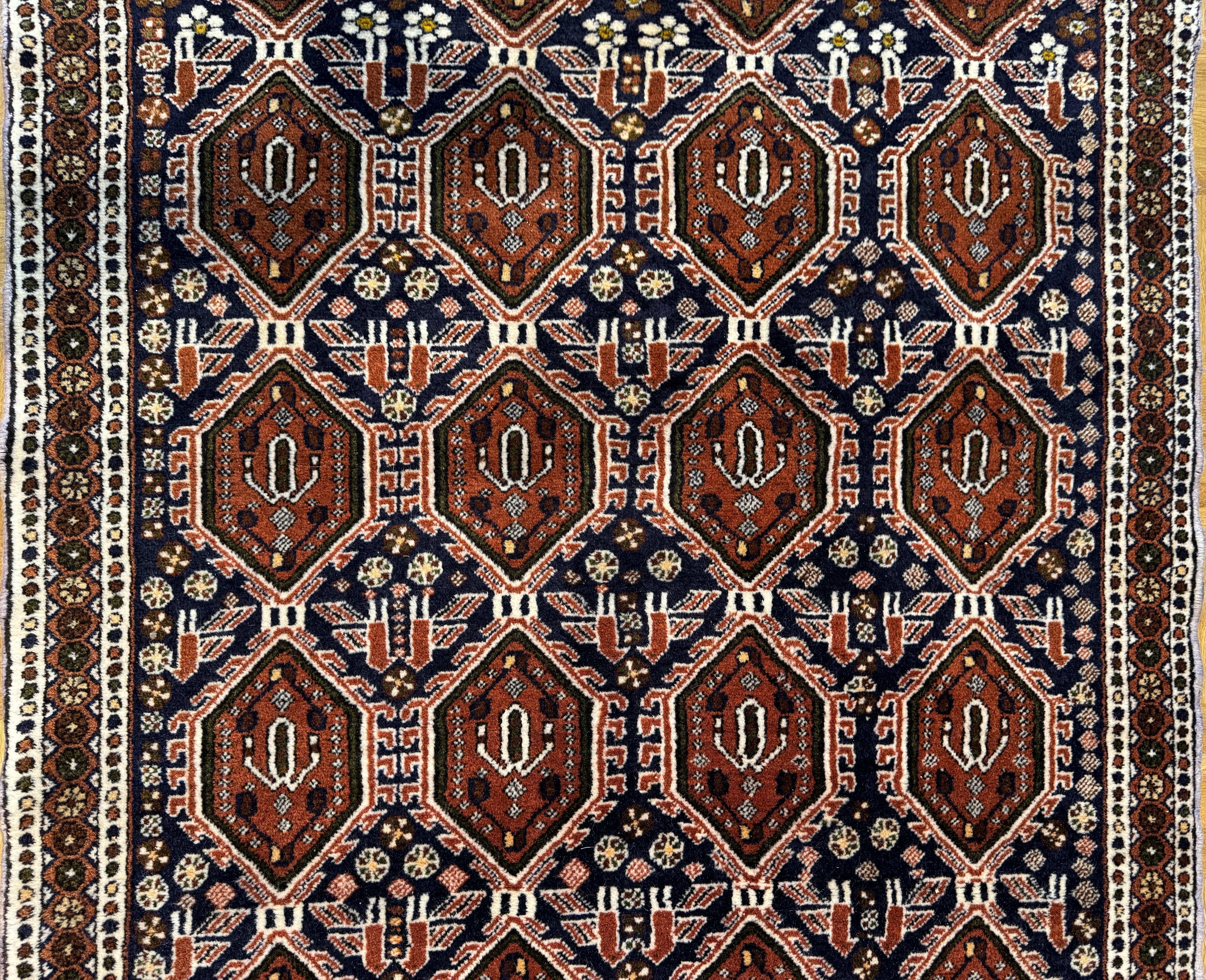 Abadeh  *antik* 140 x 110