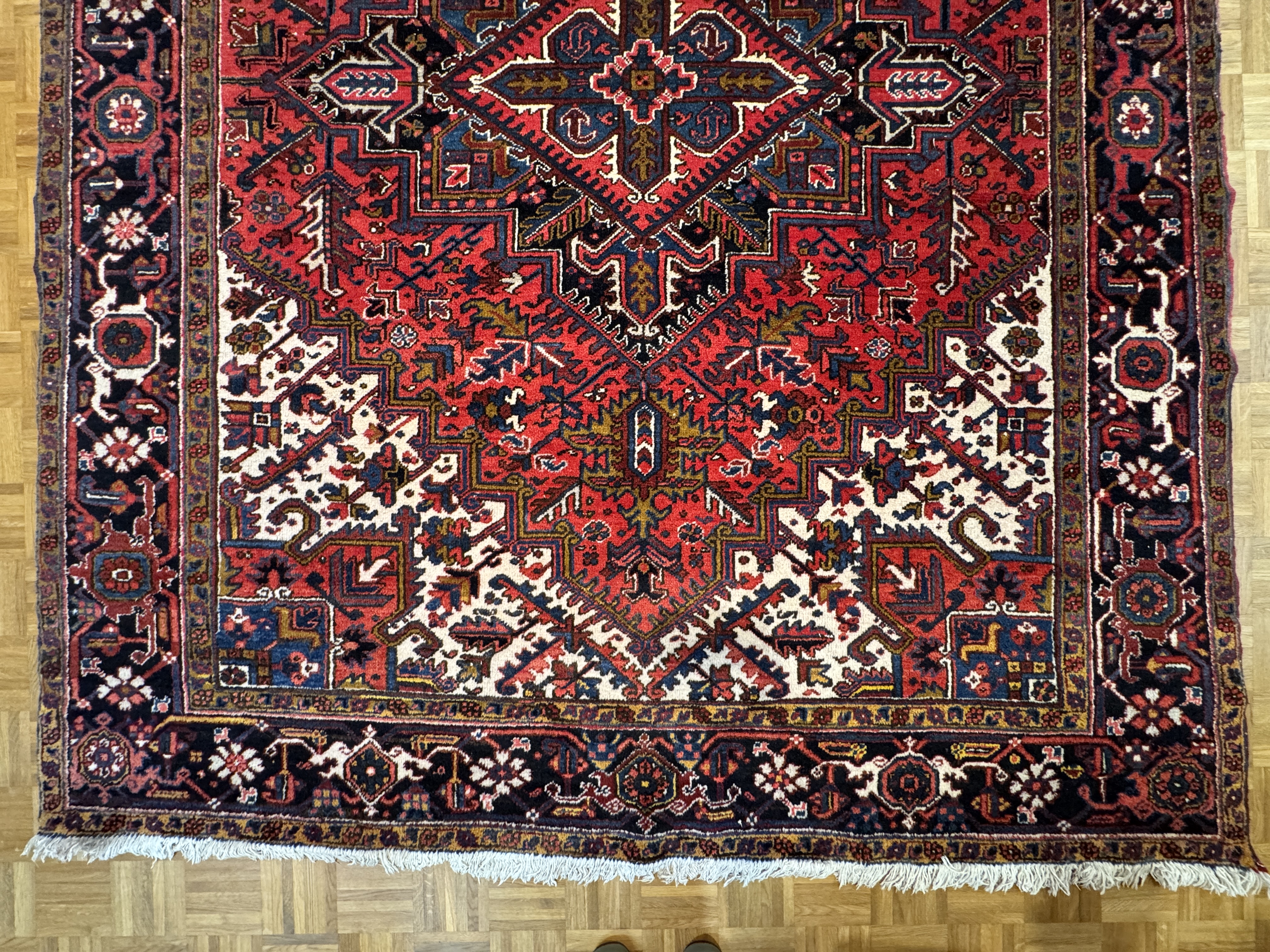 Heris - Persien* 3,30x2,45cm