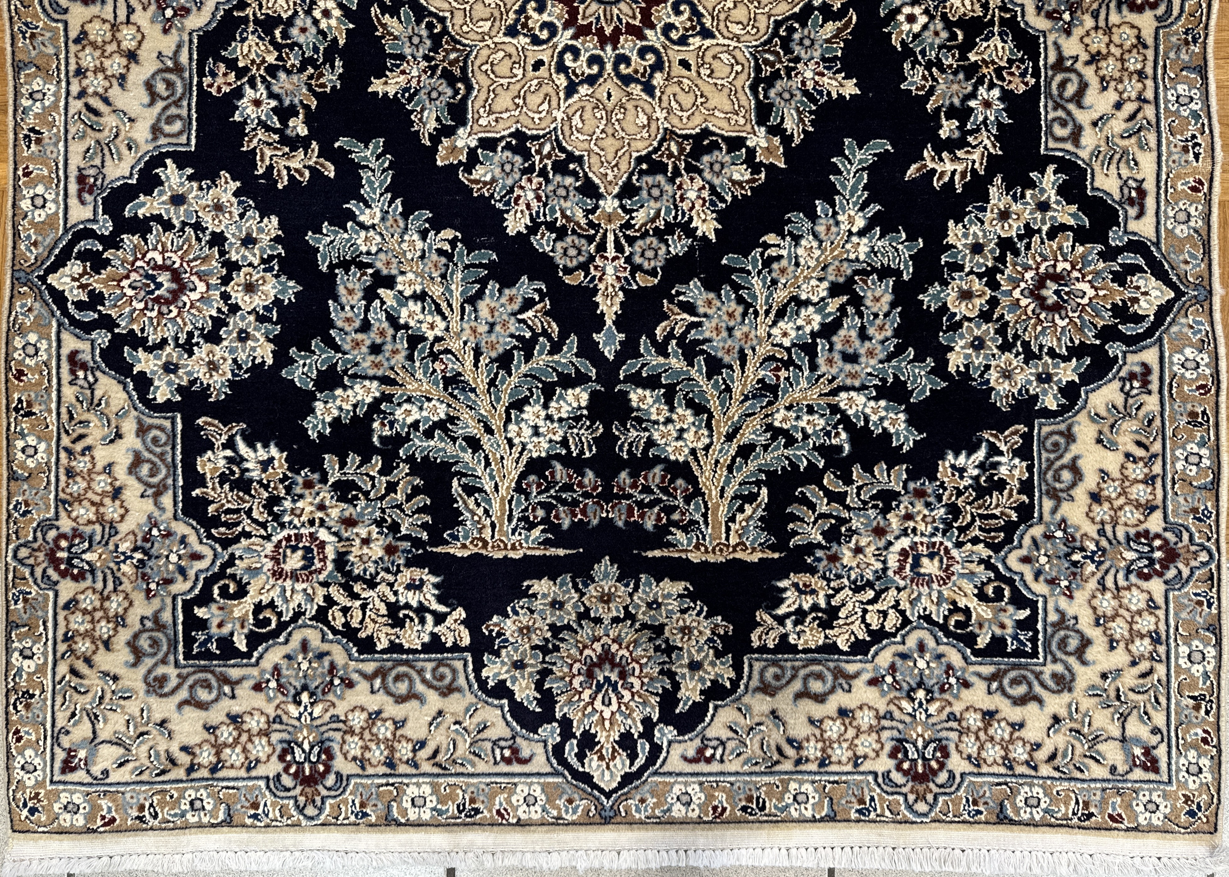 Nain *mit Seide 135 x 97cm