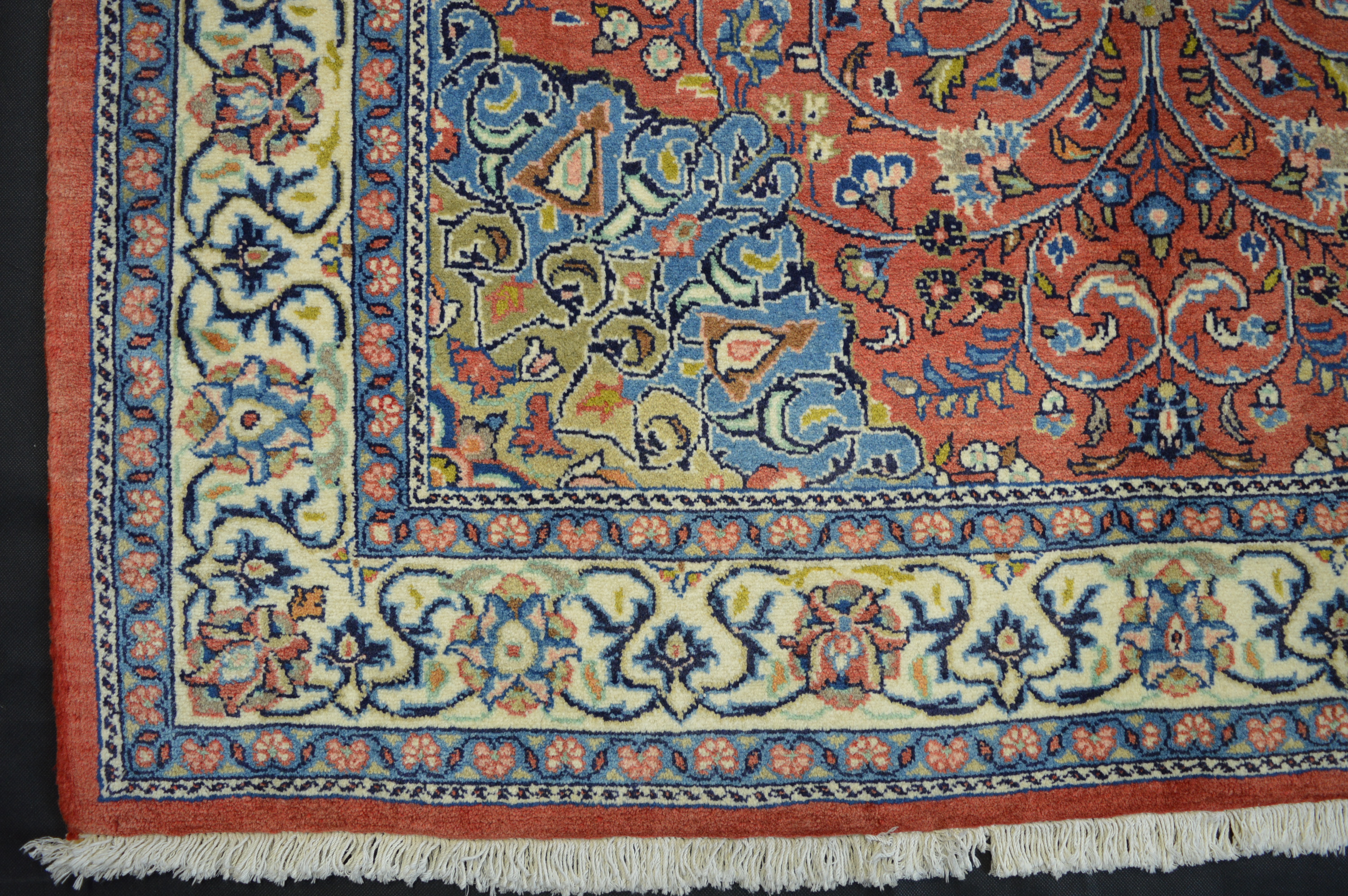 Saruk  *neu* 211 x 134