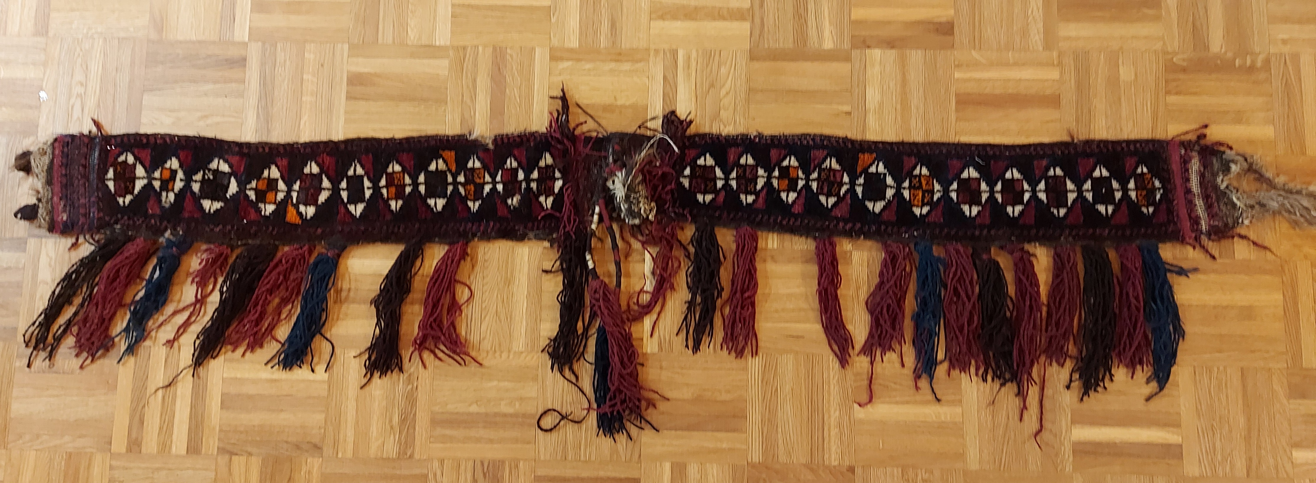 Belutch Pferde Zeltbehang *antik* 180 x 20