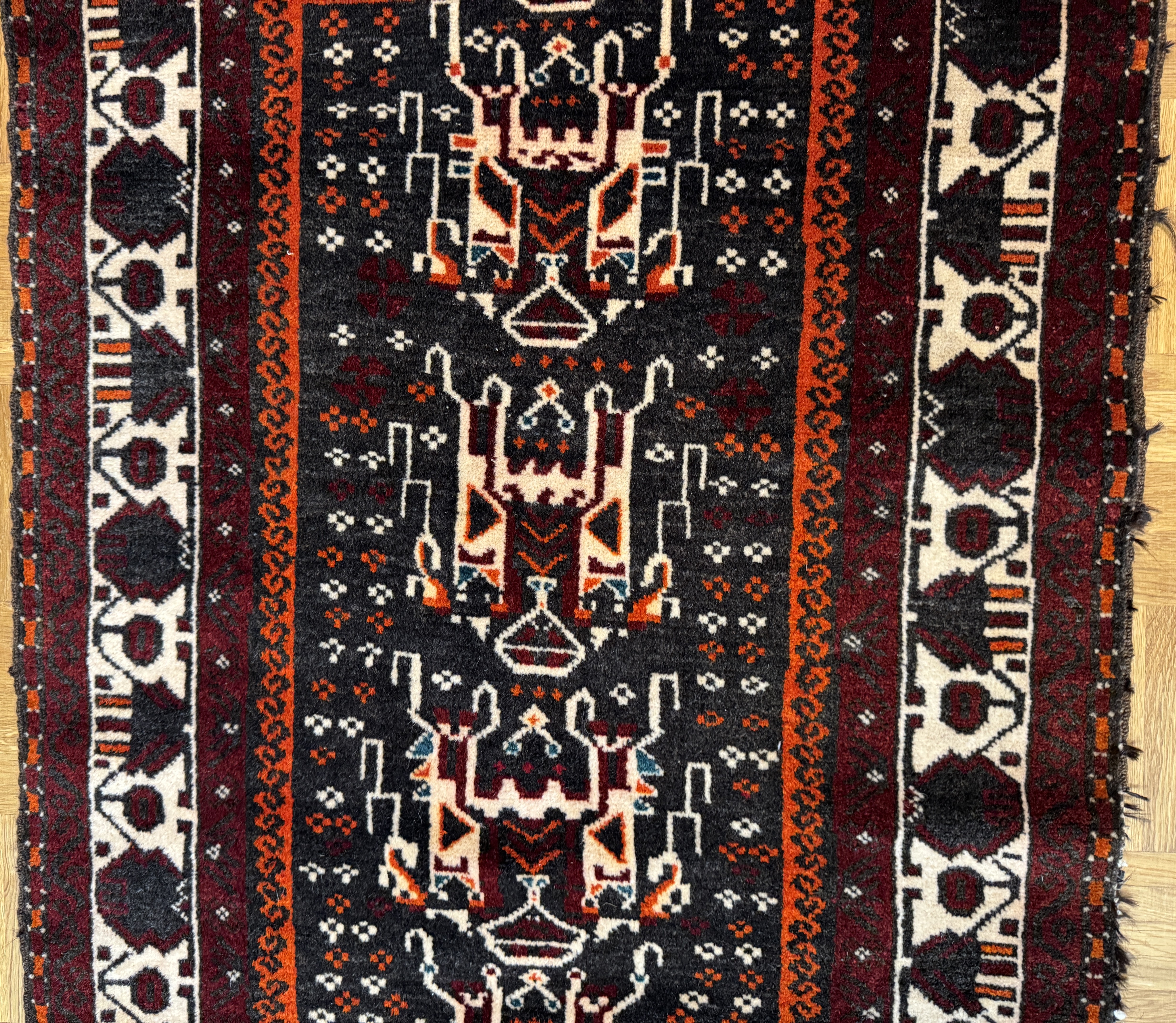 Belutch *antik* 130 x 79