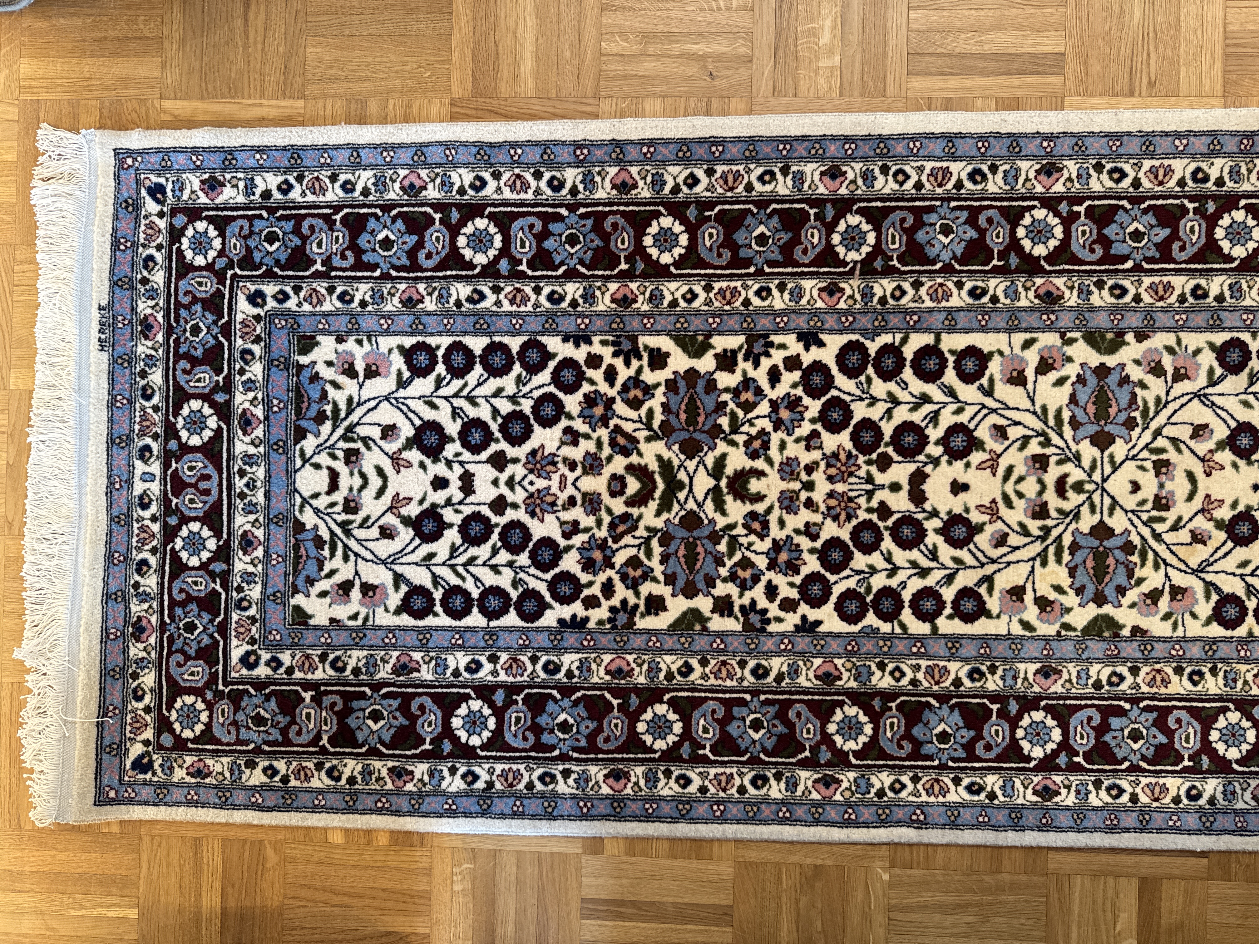 Hereke 580 x 75 Wollteppich türkischer Orientteppich Perserteppich Signiert