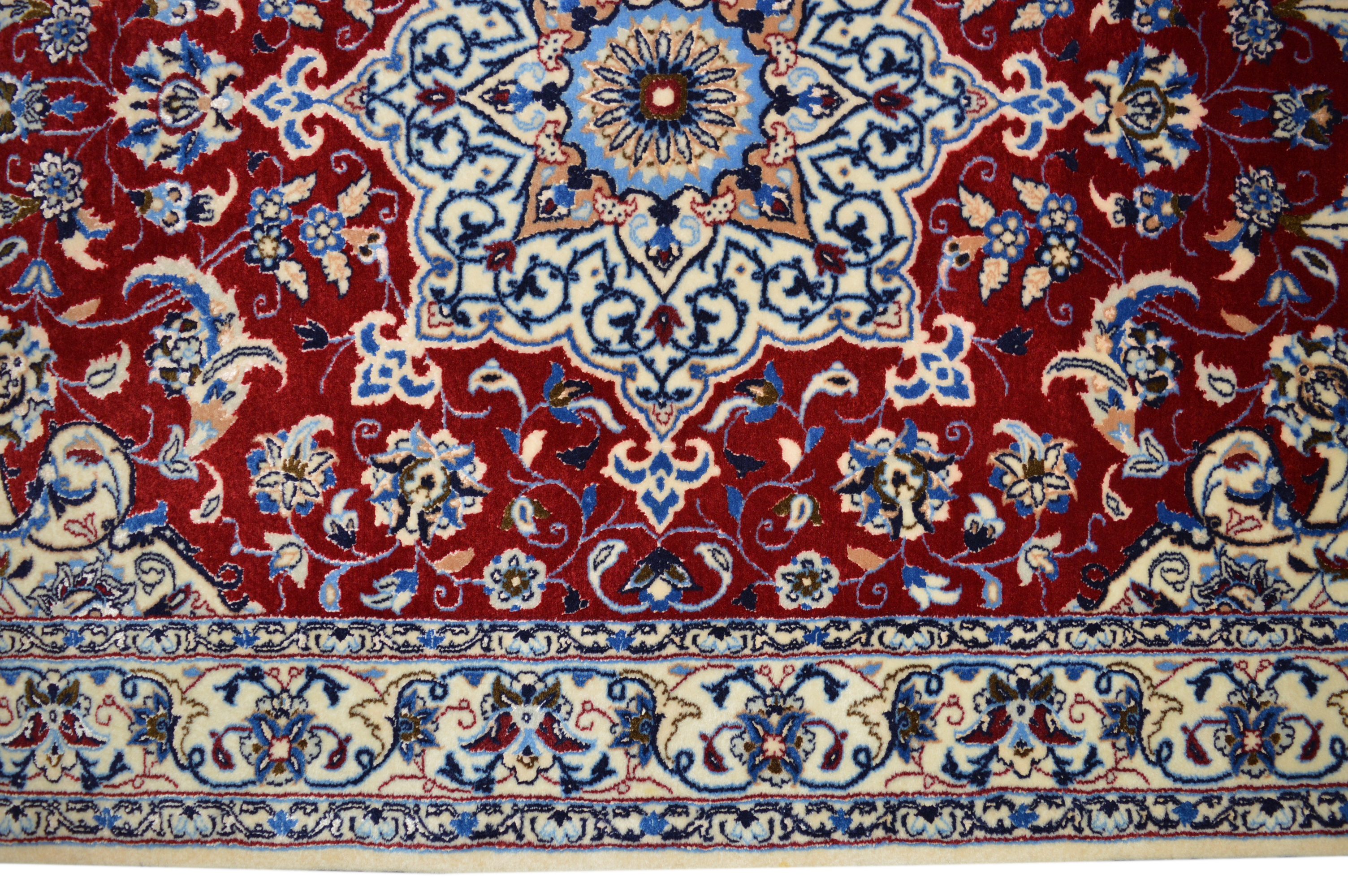 Nain *mit Seide* 136x94