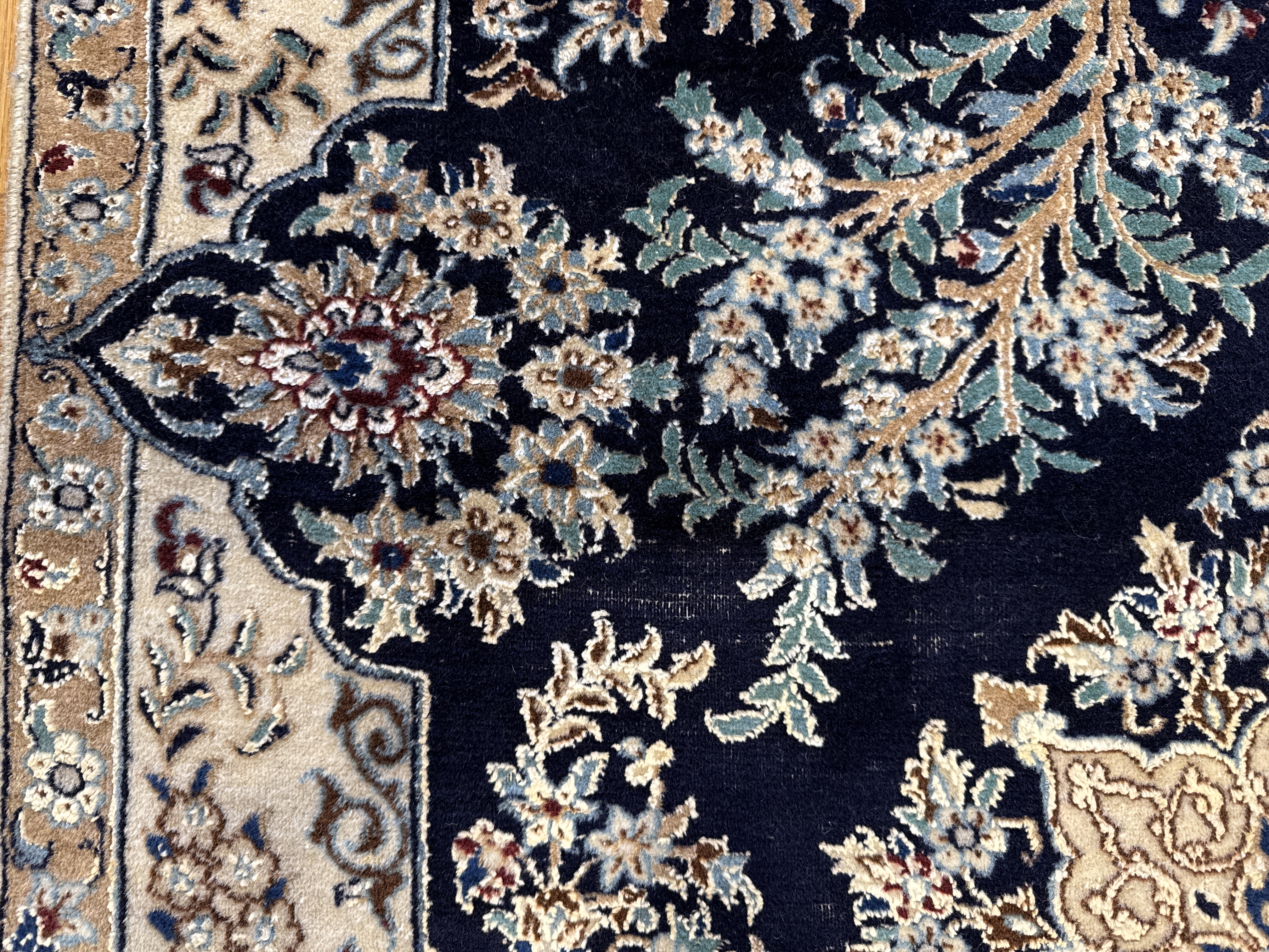 Nain *mit Seide 135 x 97cm