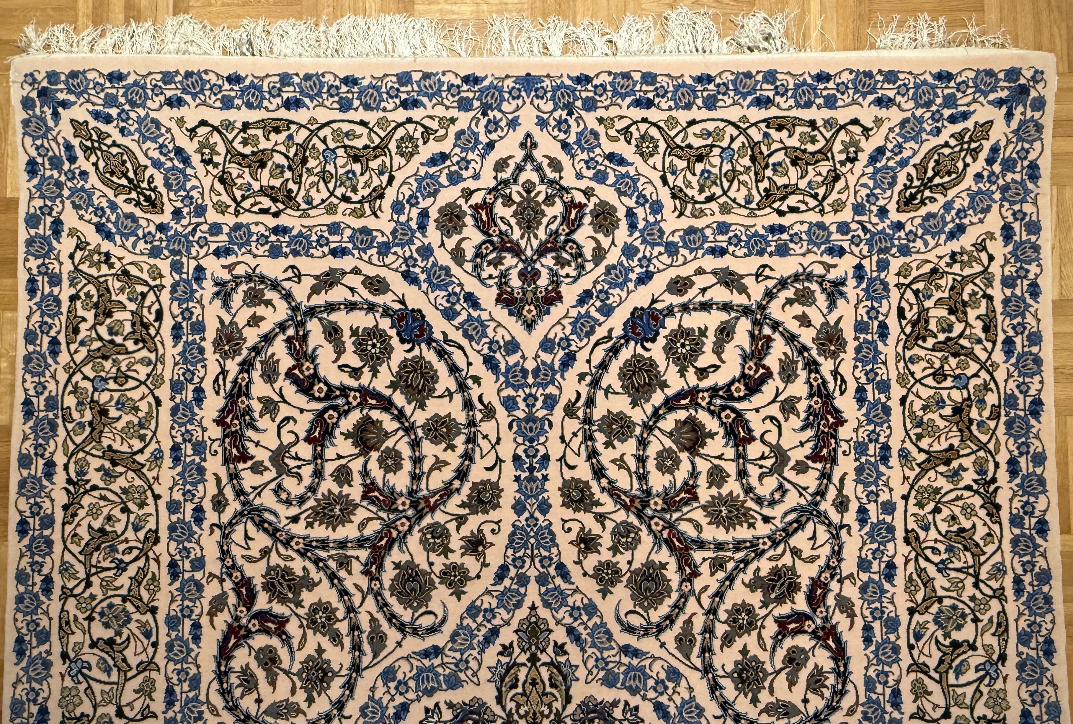 Isfahan *mit seide**signiert* 215 x 144