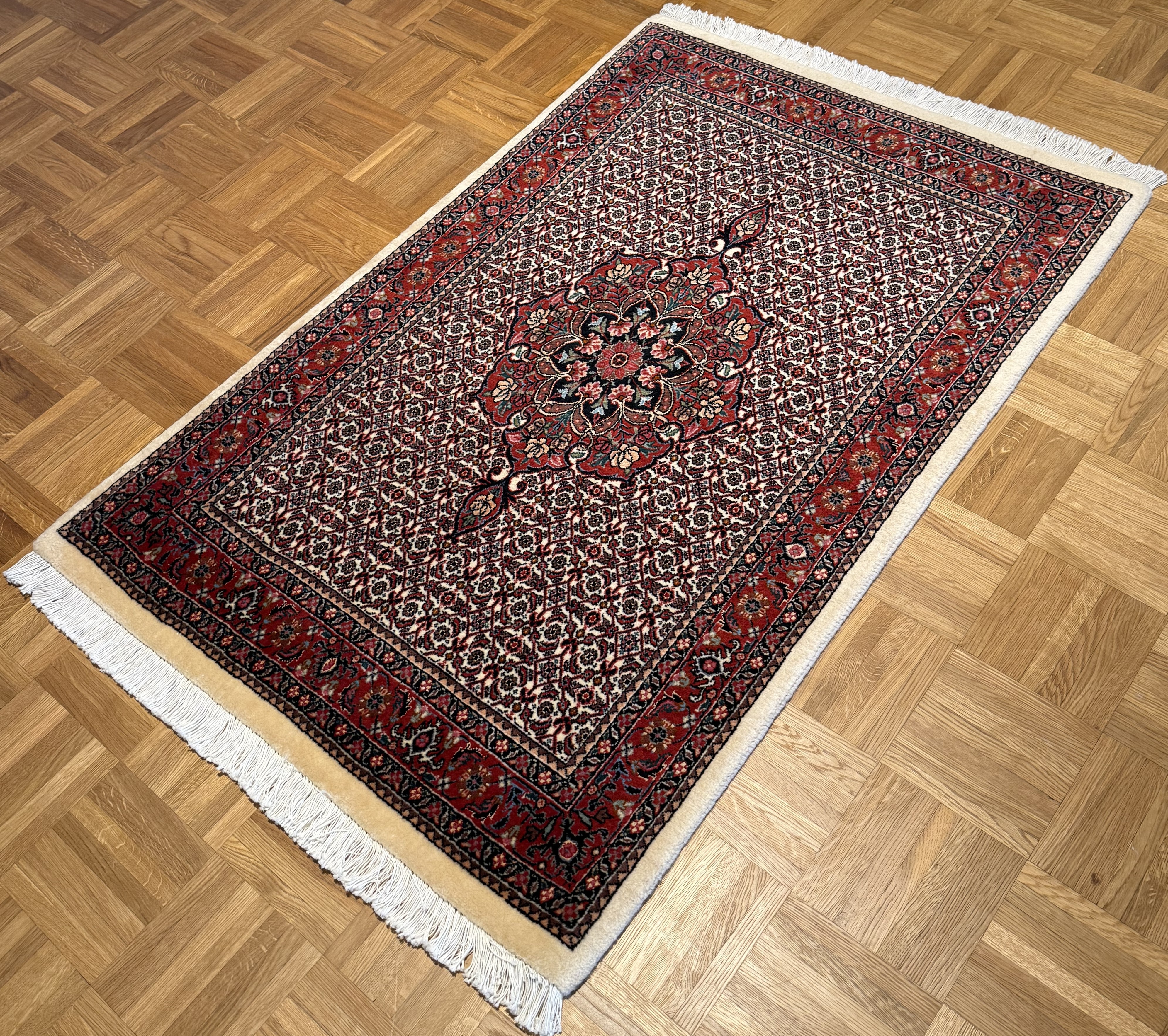 Bidjar *neu* *mit Seide* 127 x 83 