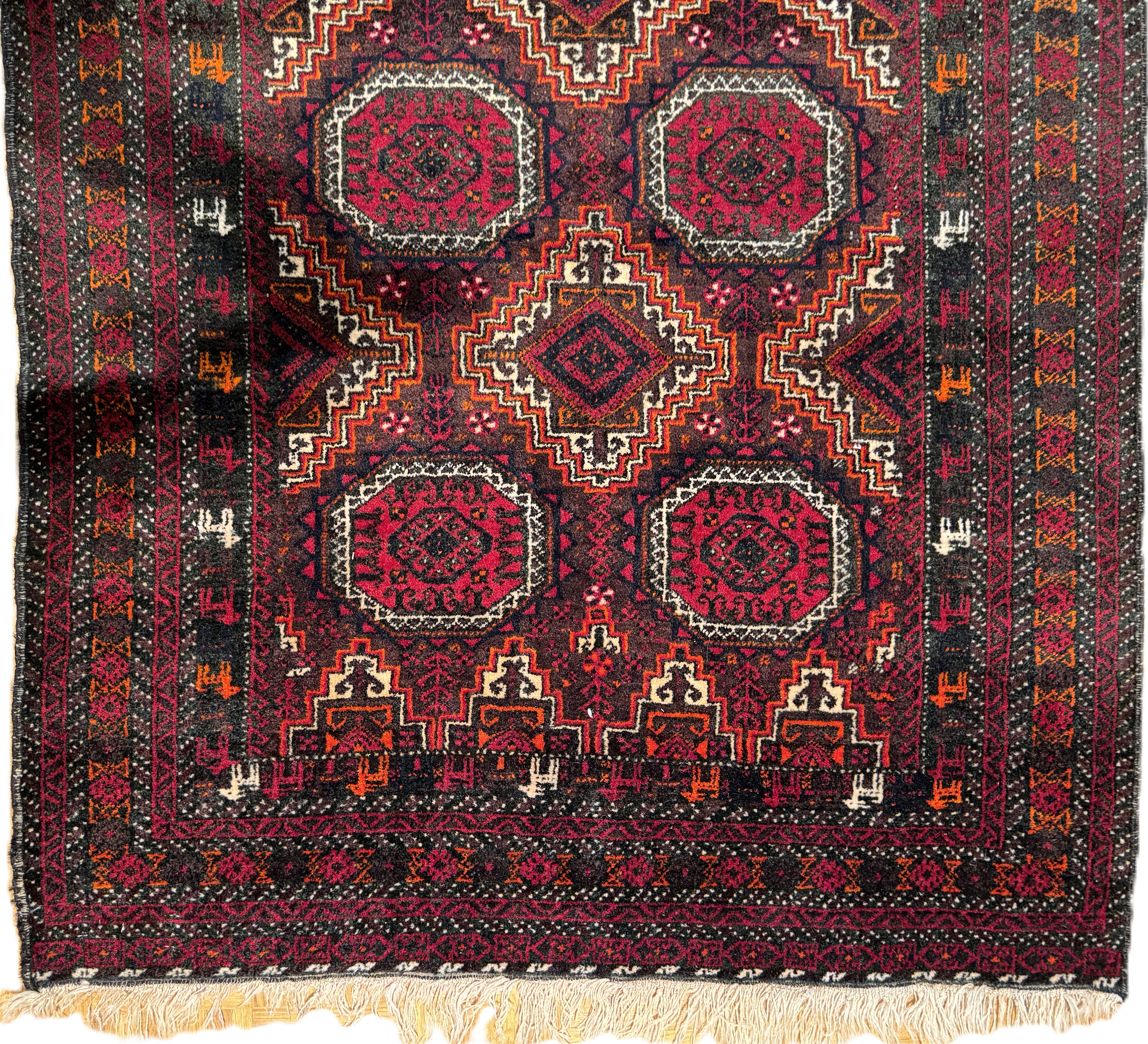 Belutch *antik* 212 x 122