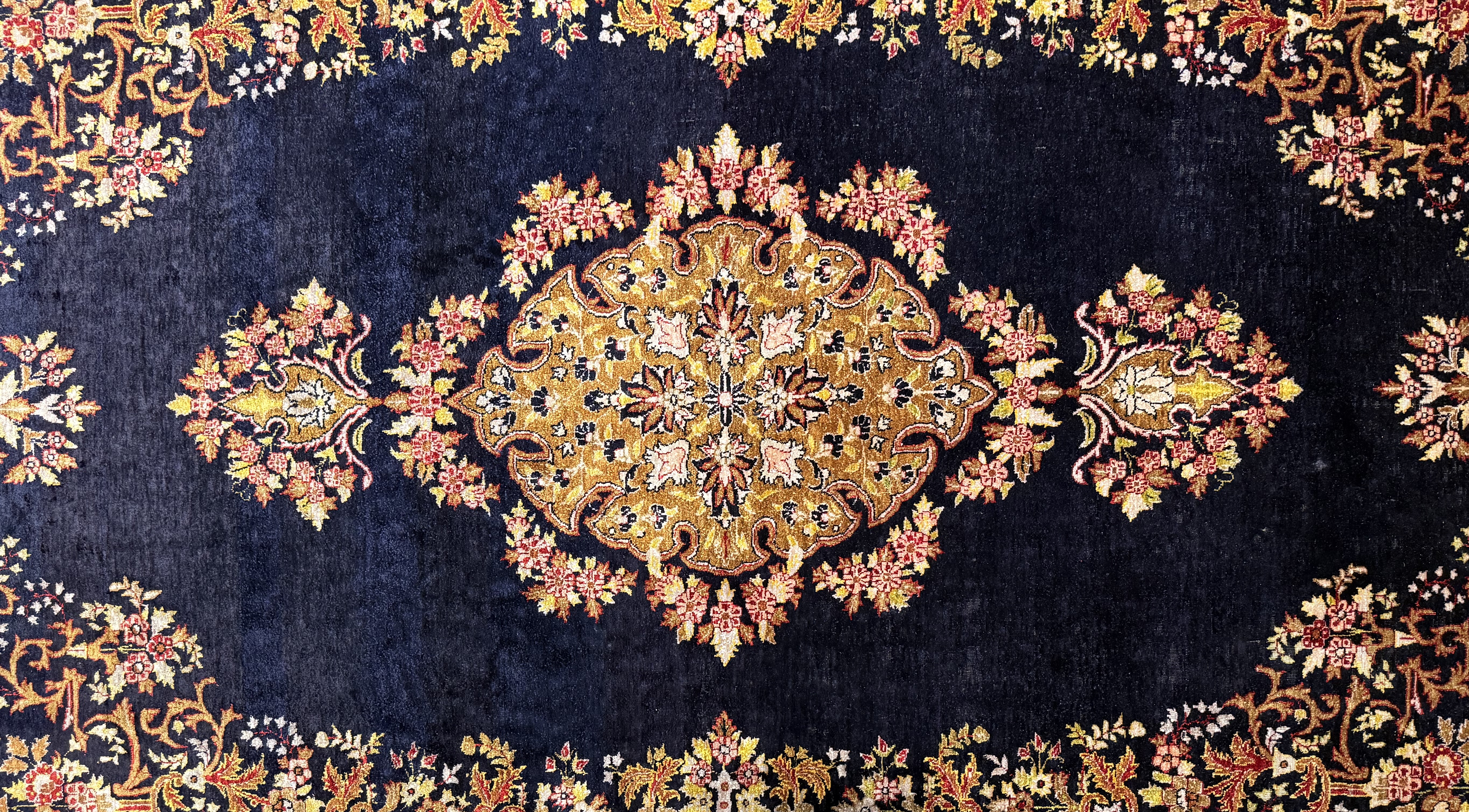 Ghom Seide *seide* 224 x 140