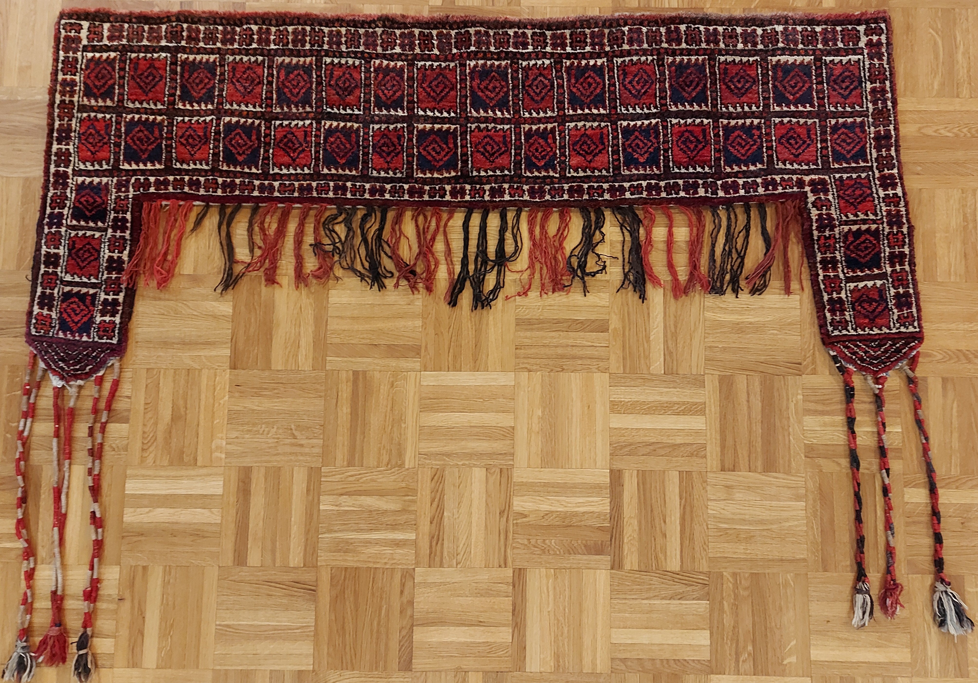 Belutch Zeltbehang *antik* 140 x 60