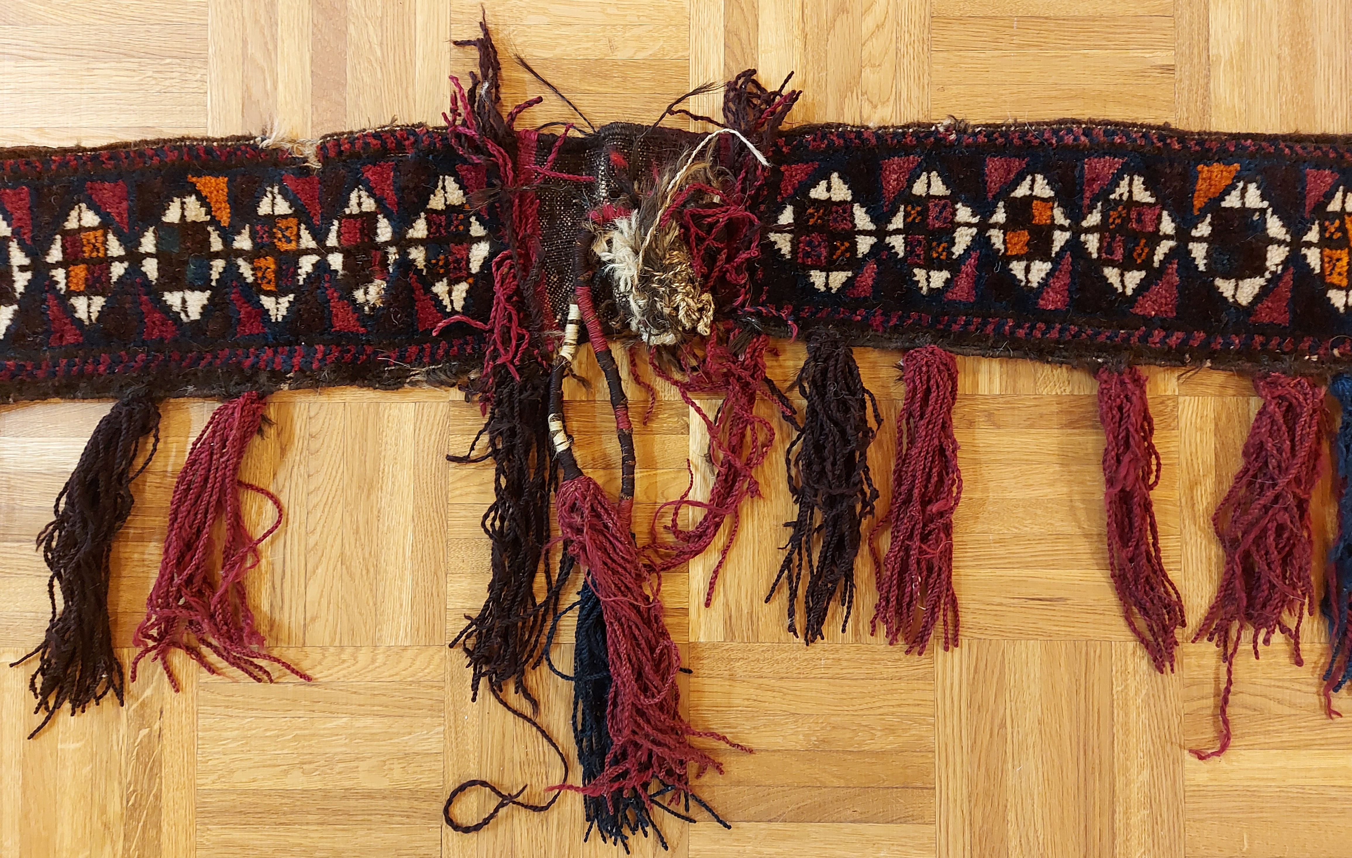 Belutch Pferde Zeltbehang *antik* 180 x 20