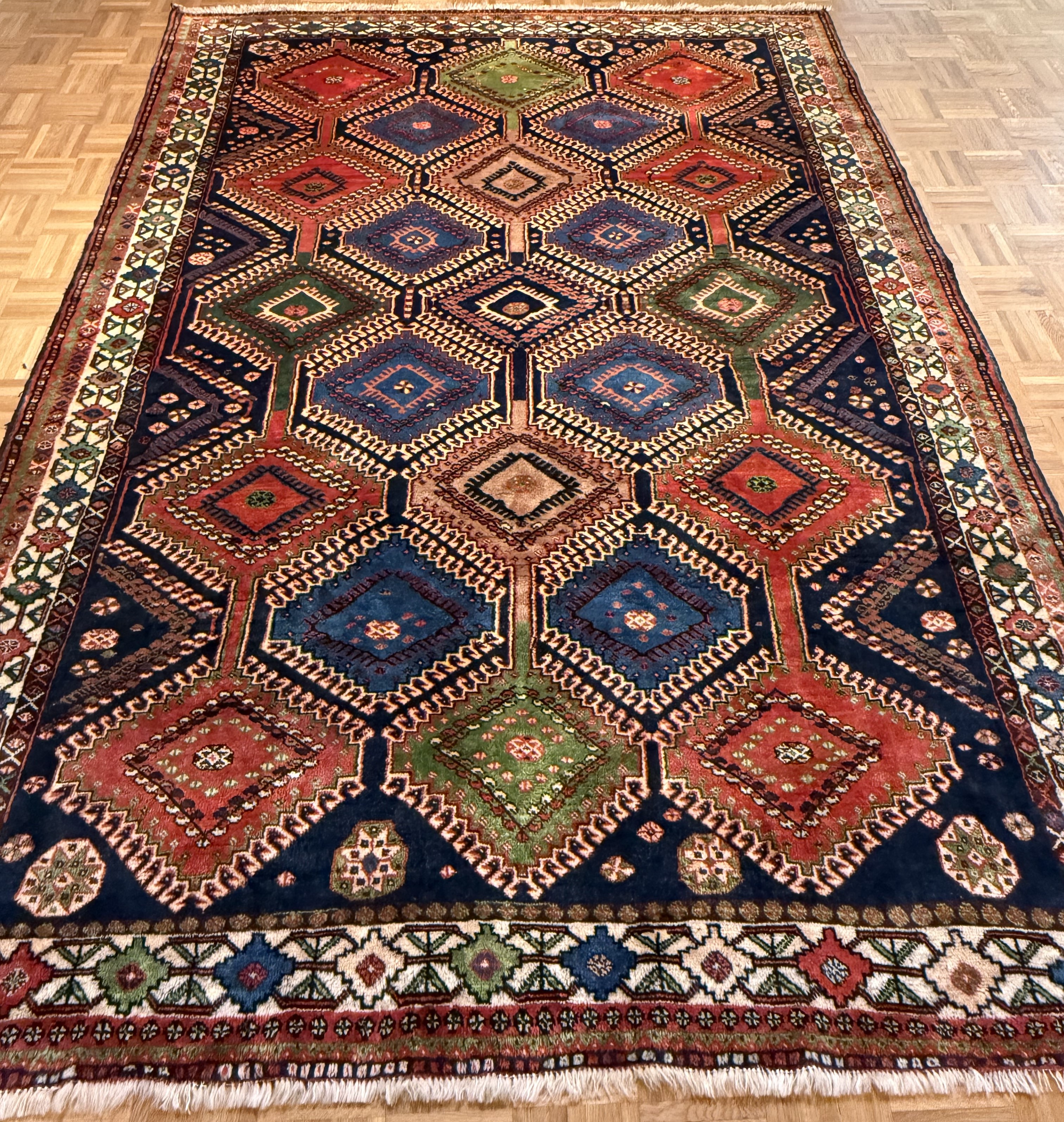 Ghashgai 285 x 208