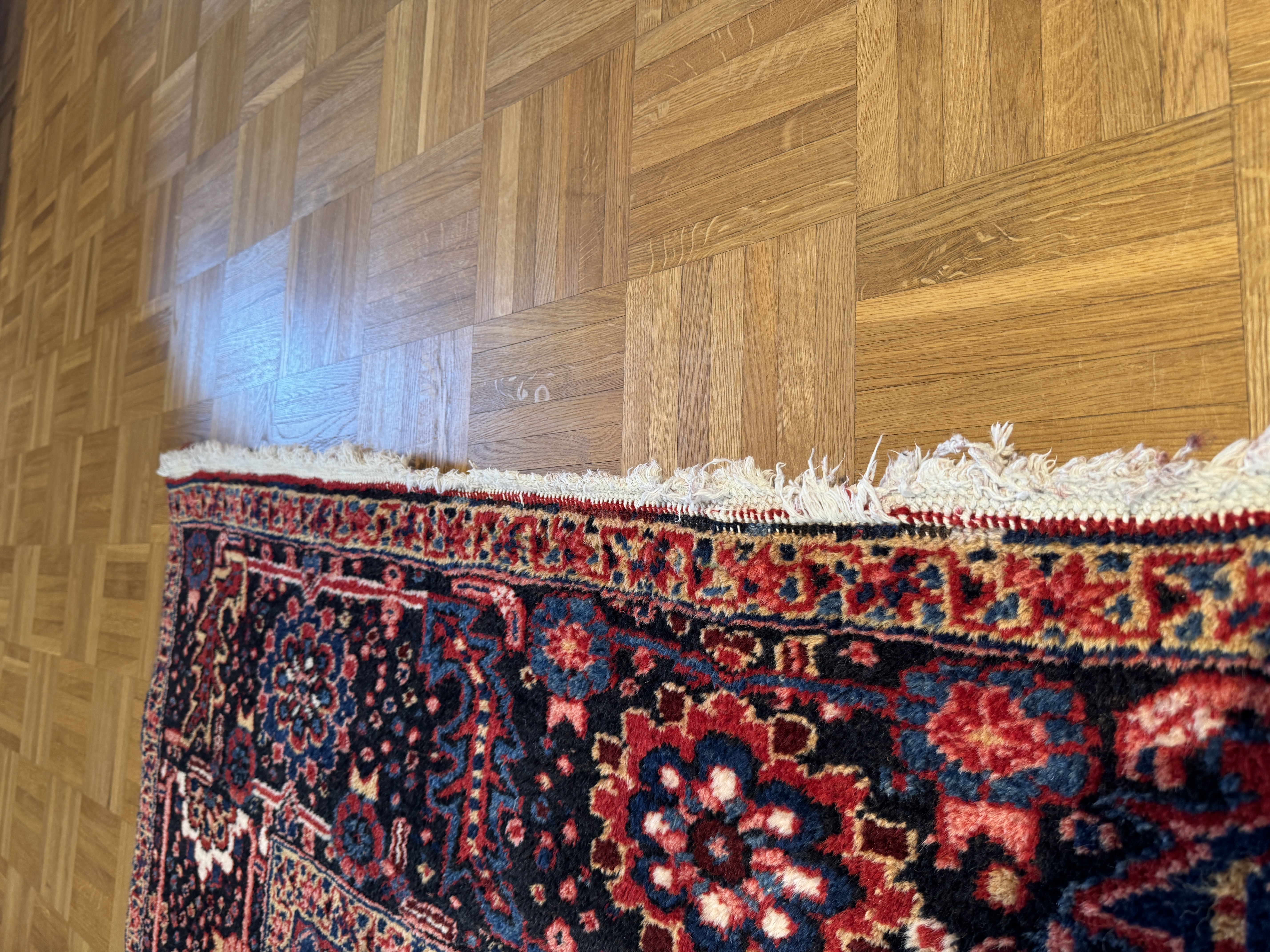 Heris - Persien* 3,60x2,60cm