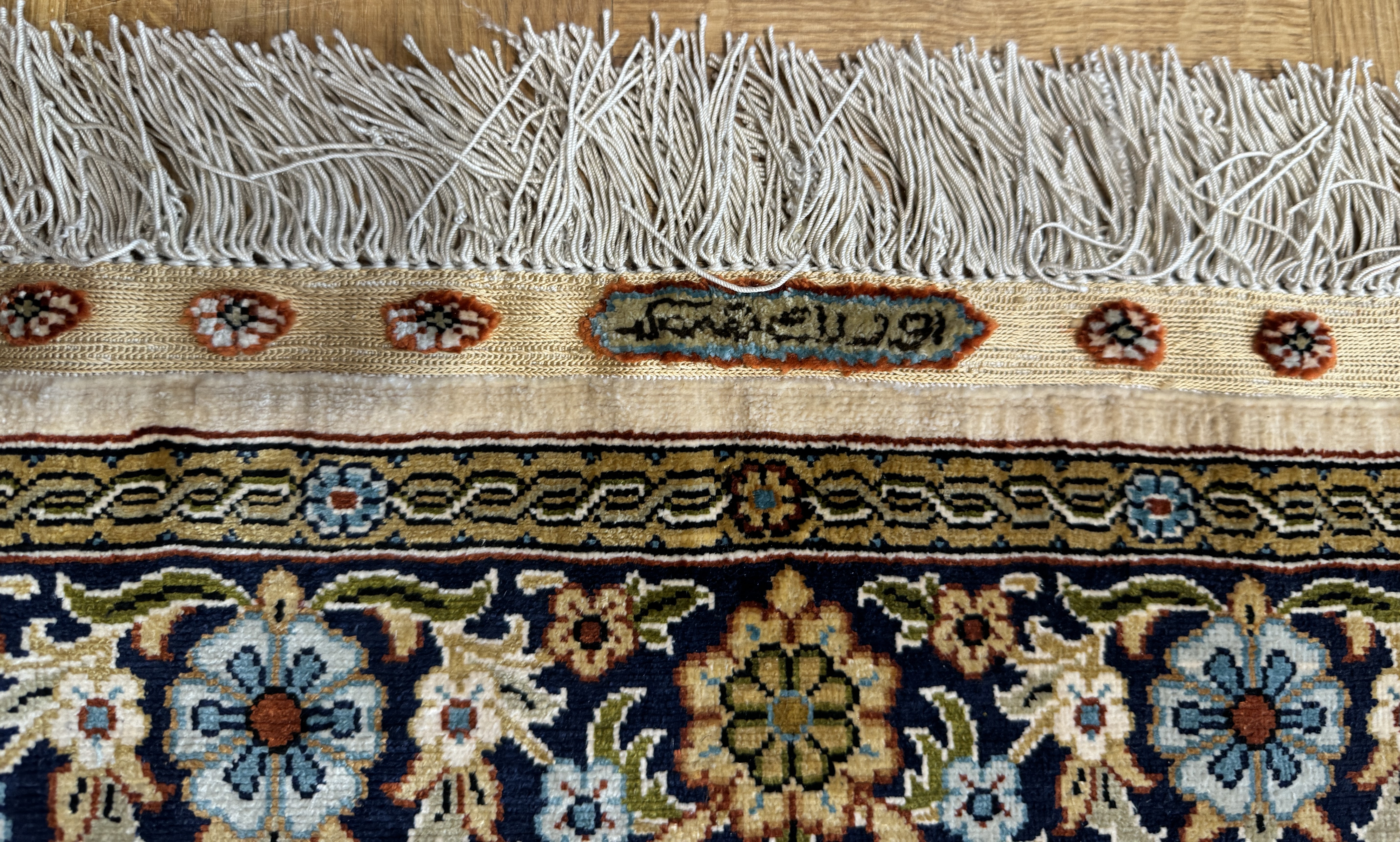 Hereke *signiert* Seide 83 x 53