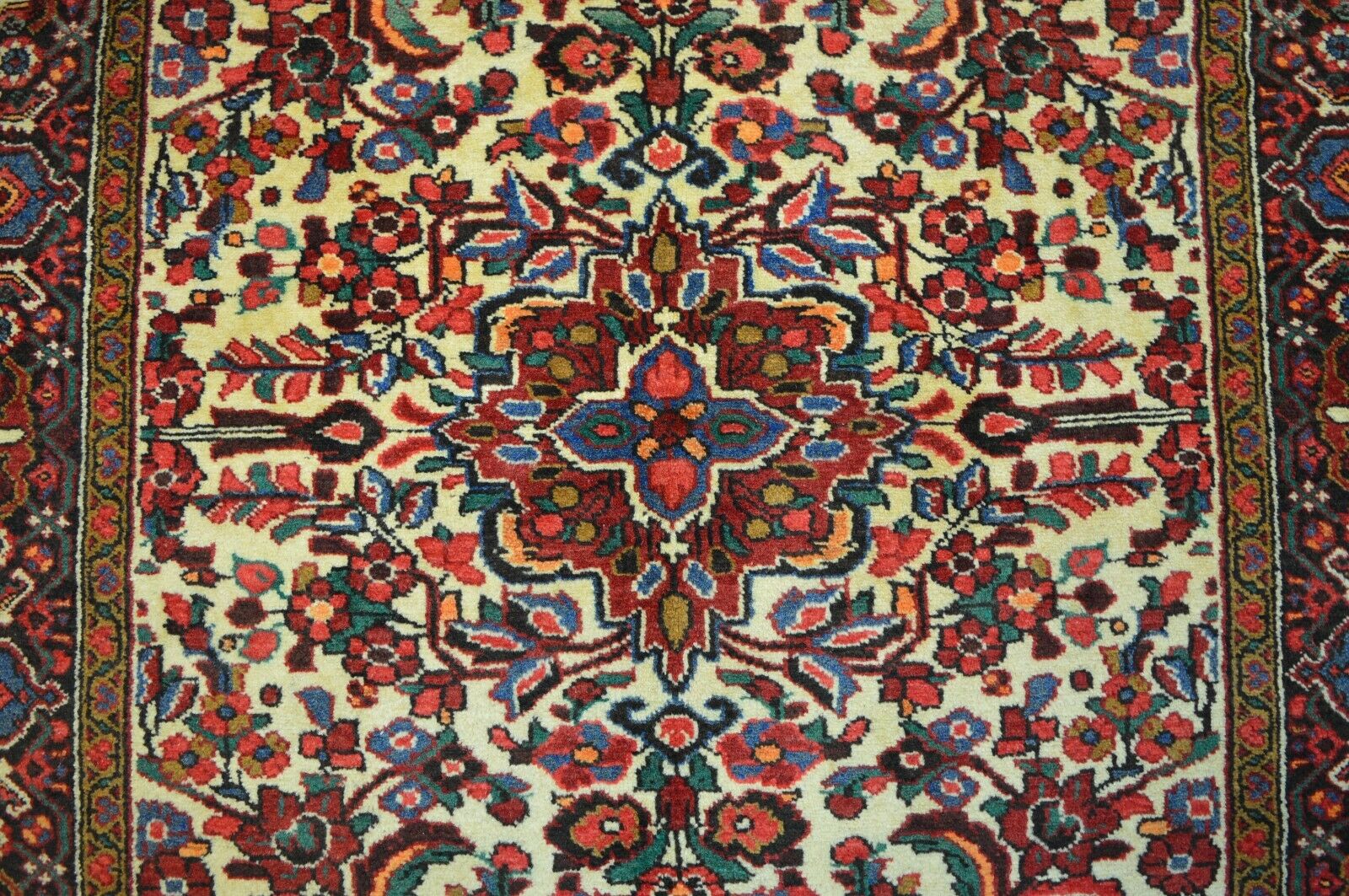 Bortschalu 208x147