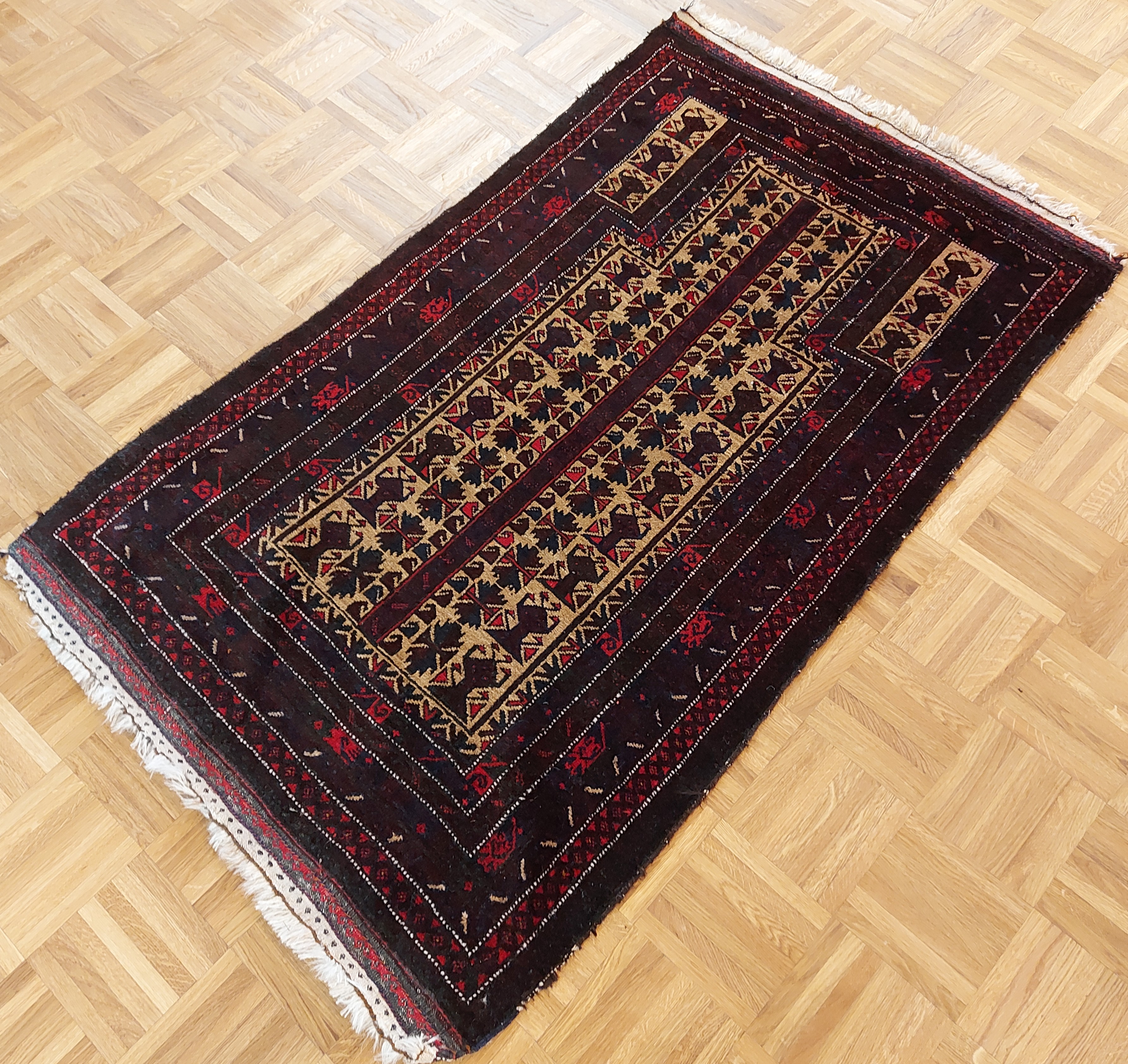 Belutch *antik* 145 x 90