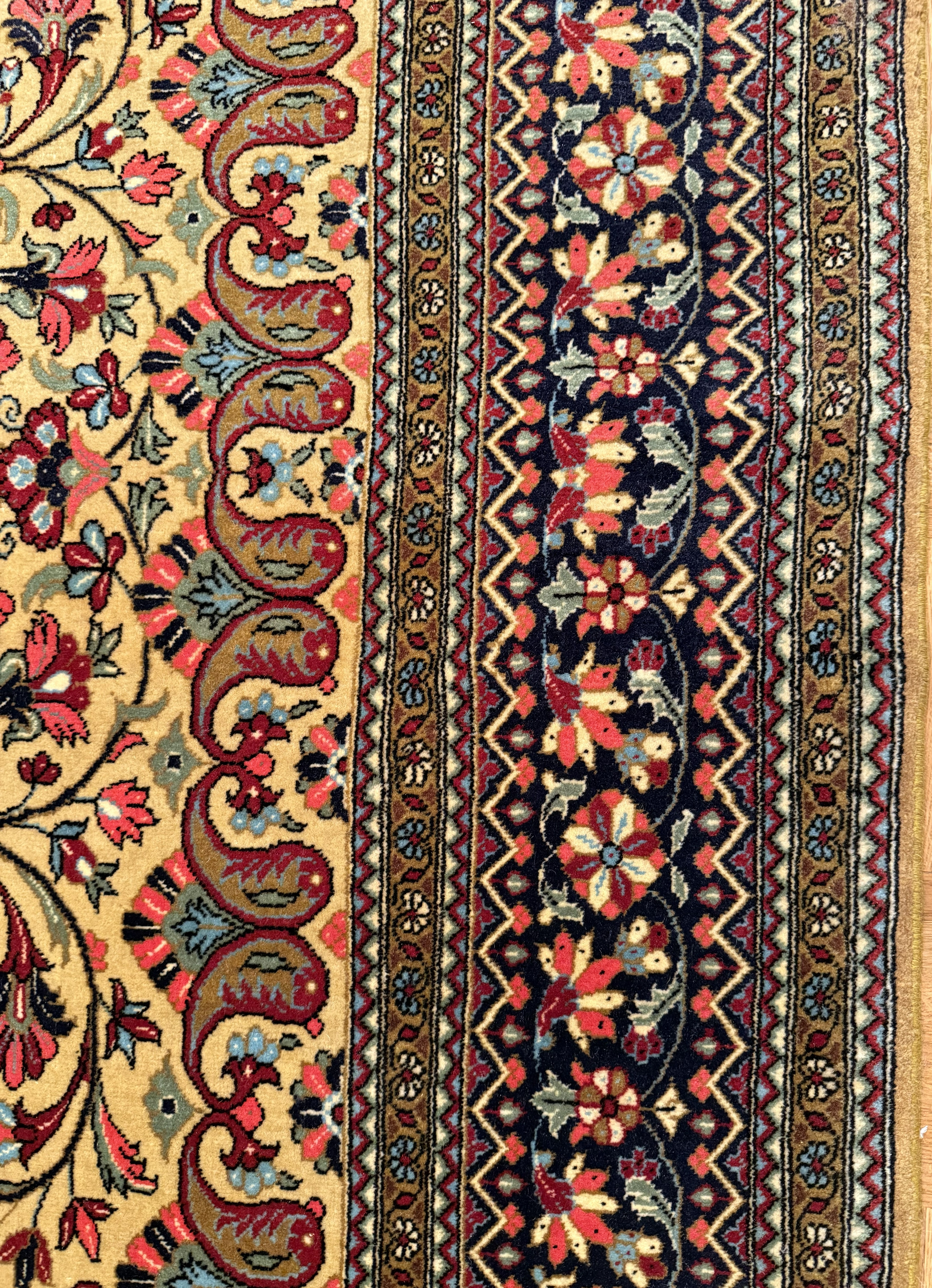 Ghom *neu* 226 x 149