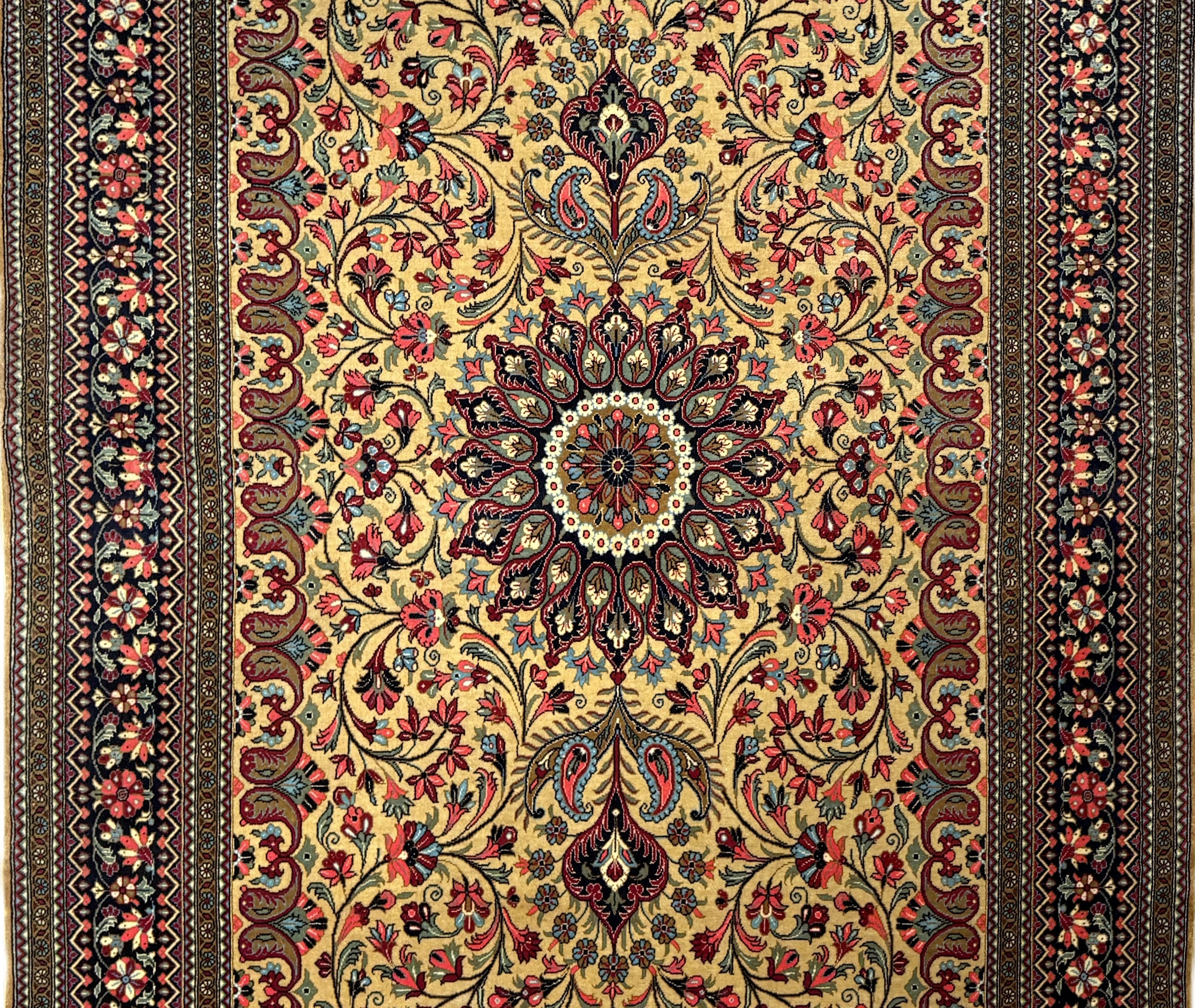 Ghom *neu* 226 x 149