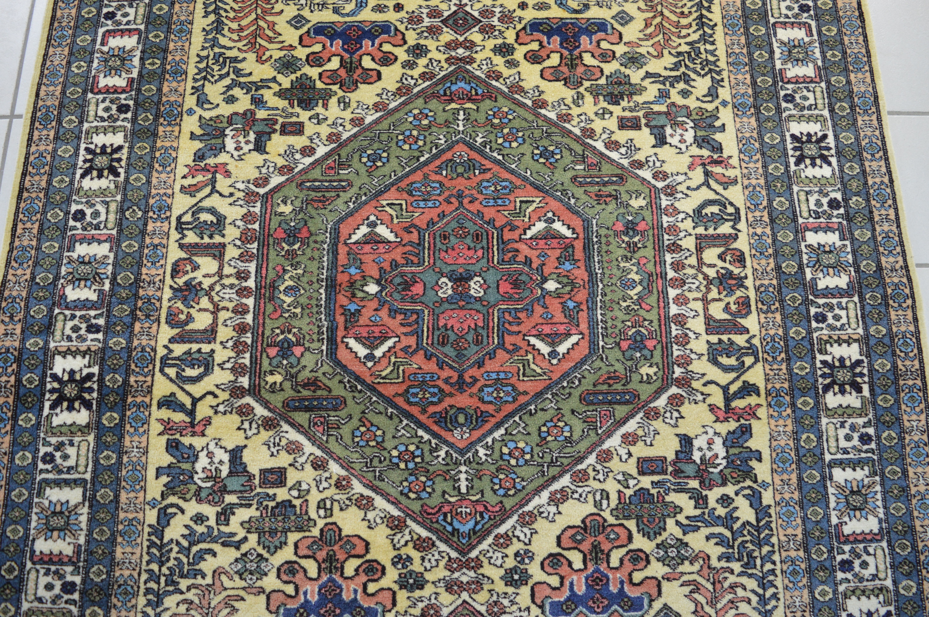 Ardebil  283 x 168 