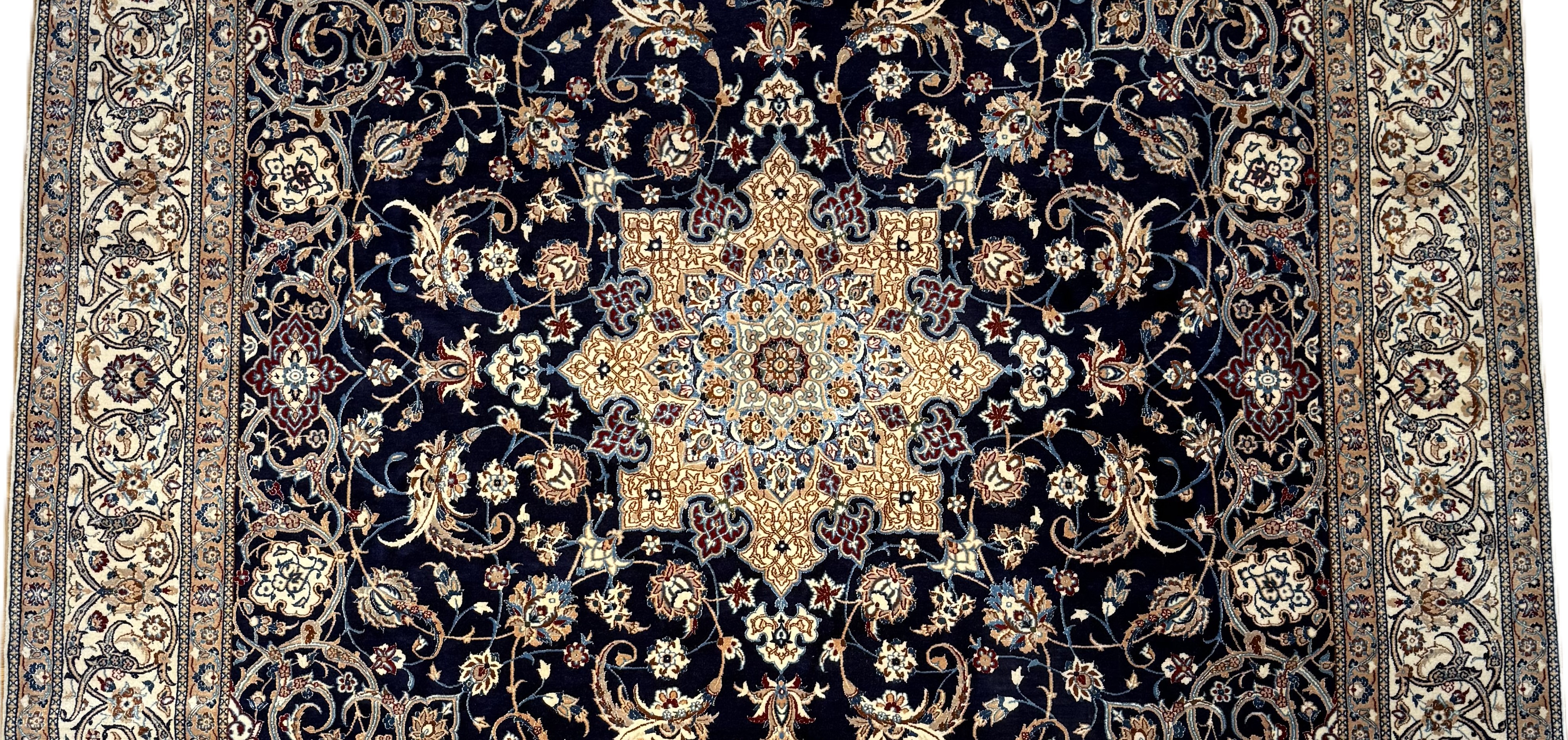 Nain *mit Seide**neu* 260 x 250