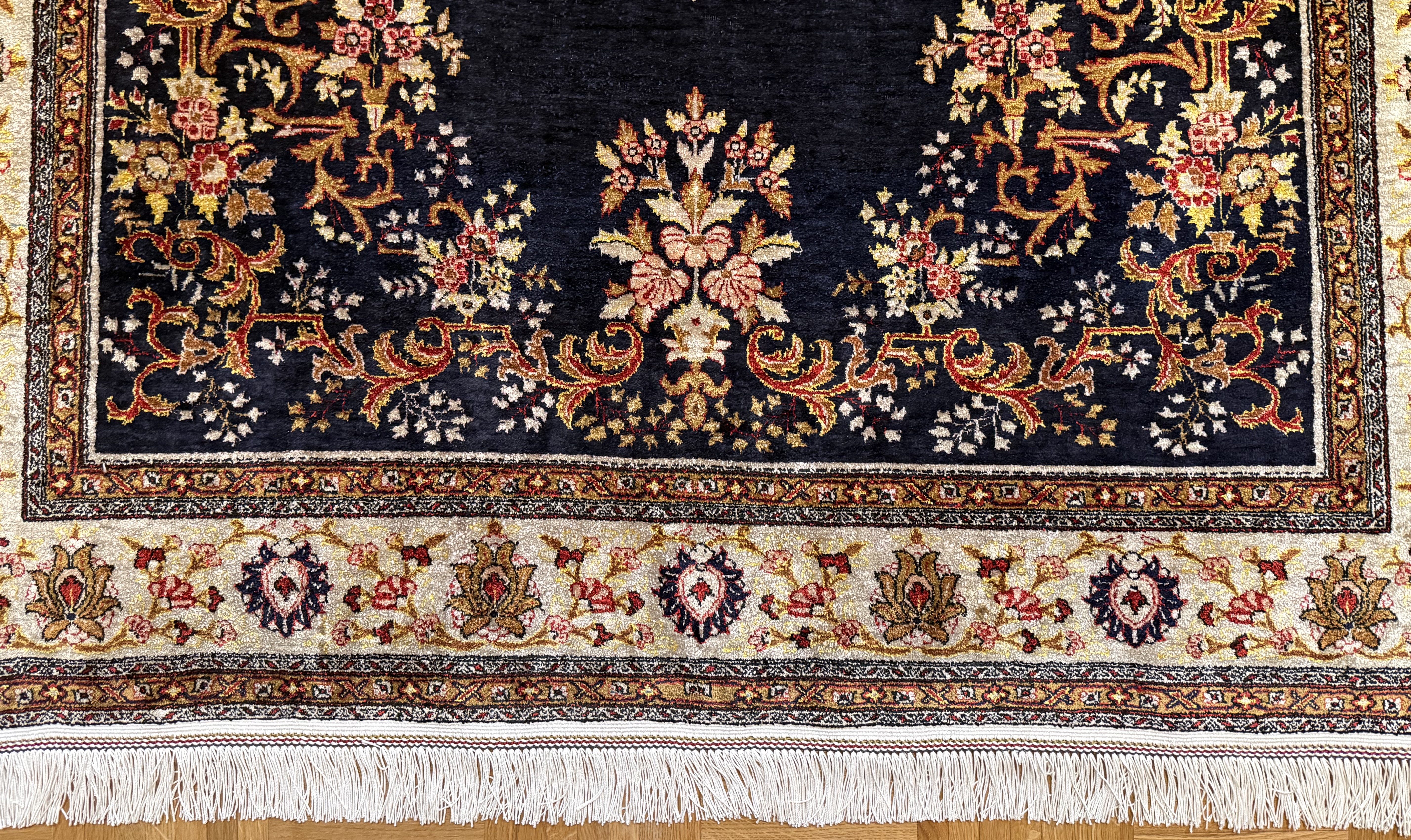 Ghom Seide *seide* 224 x 140