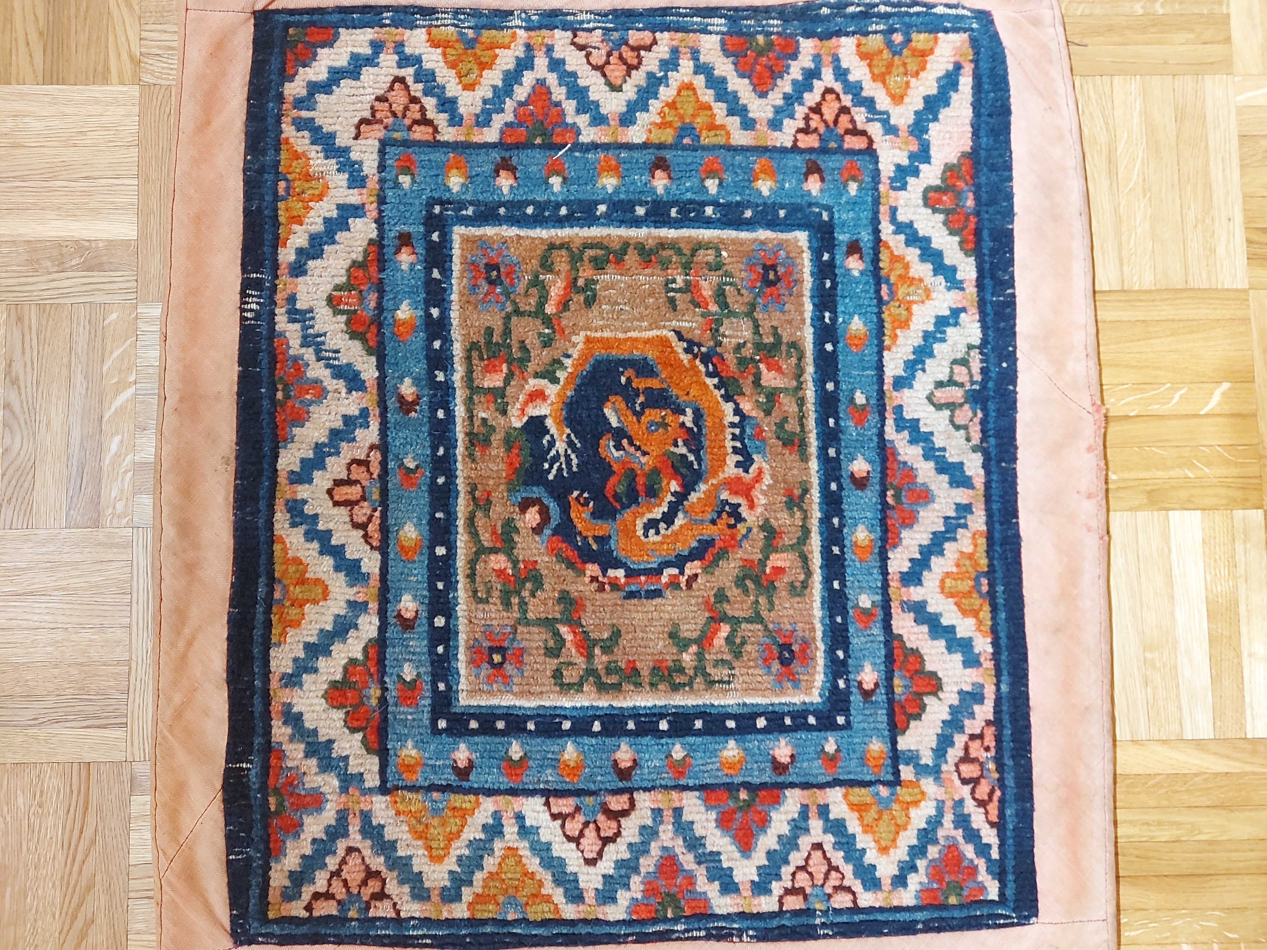 Tibet Khaden *antik* Ende 19. Jhd. 90x65cm Tibet Khaden *antik* Ende 19. Jhd. 90x65cm
