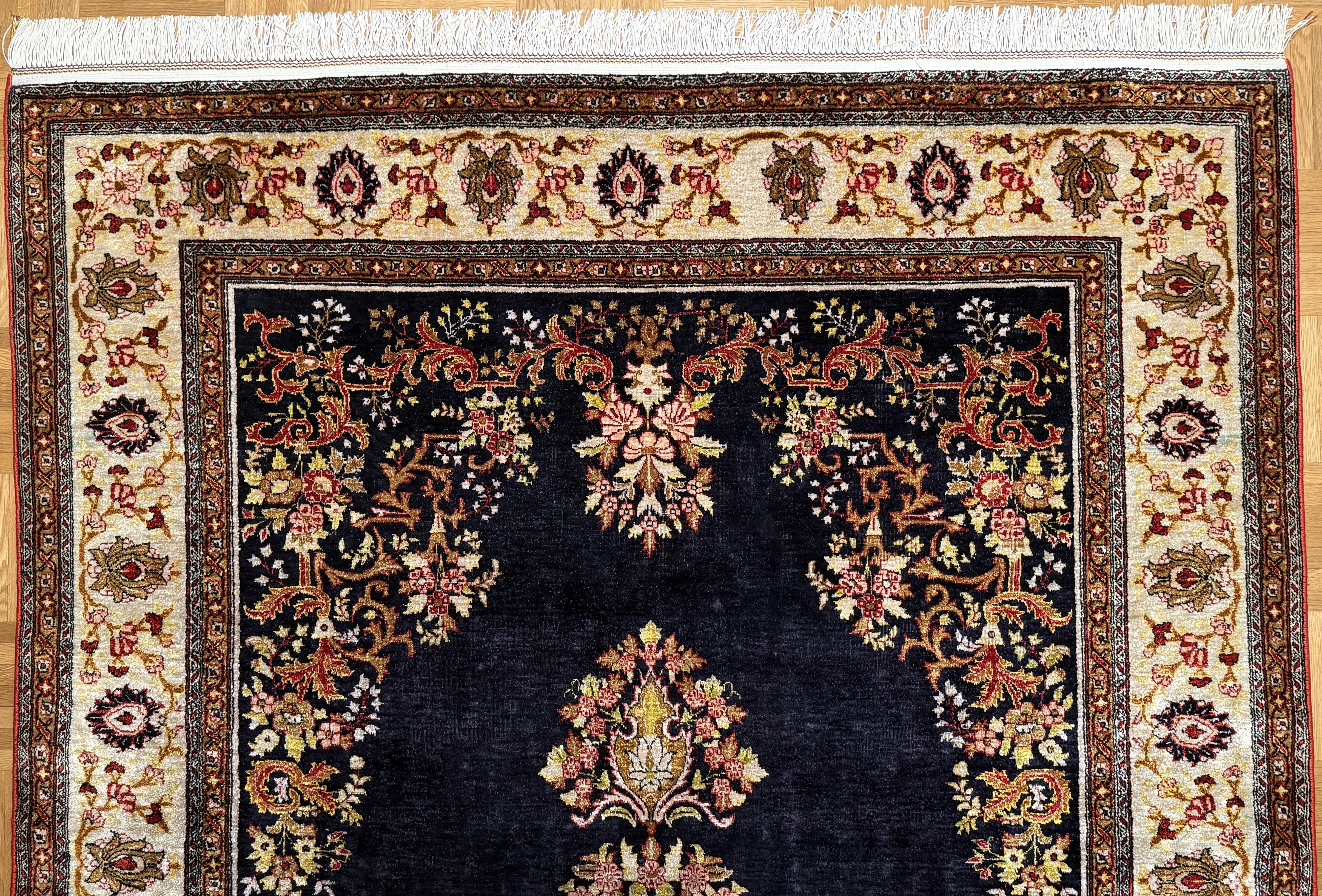 Ghom Seide *seide* 224 x 140